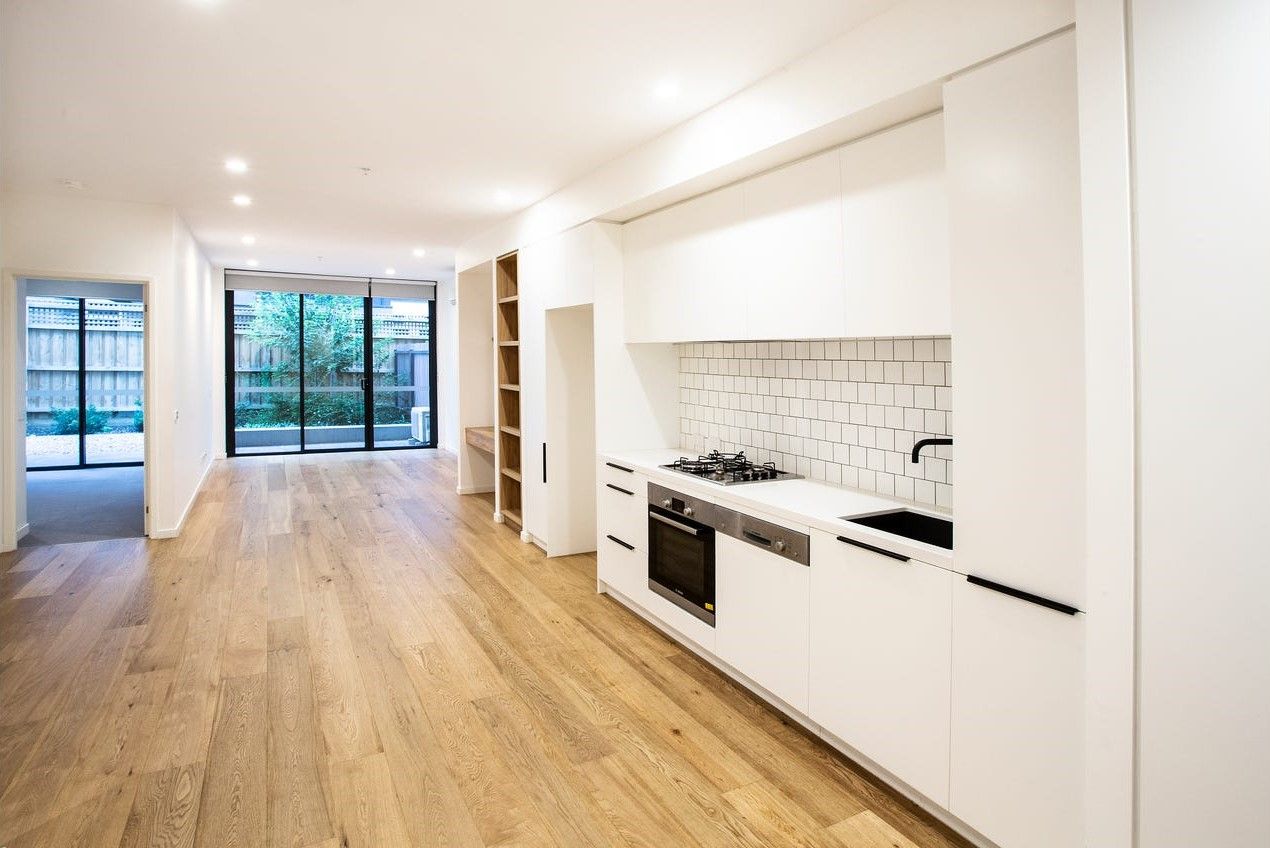 10/316 Neerim Road — photo from Ray White Carnegie