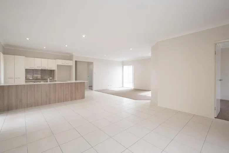 35 Essington Mews, Leichhardt, QLD 4305