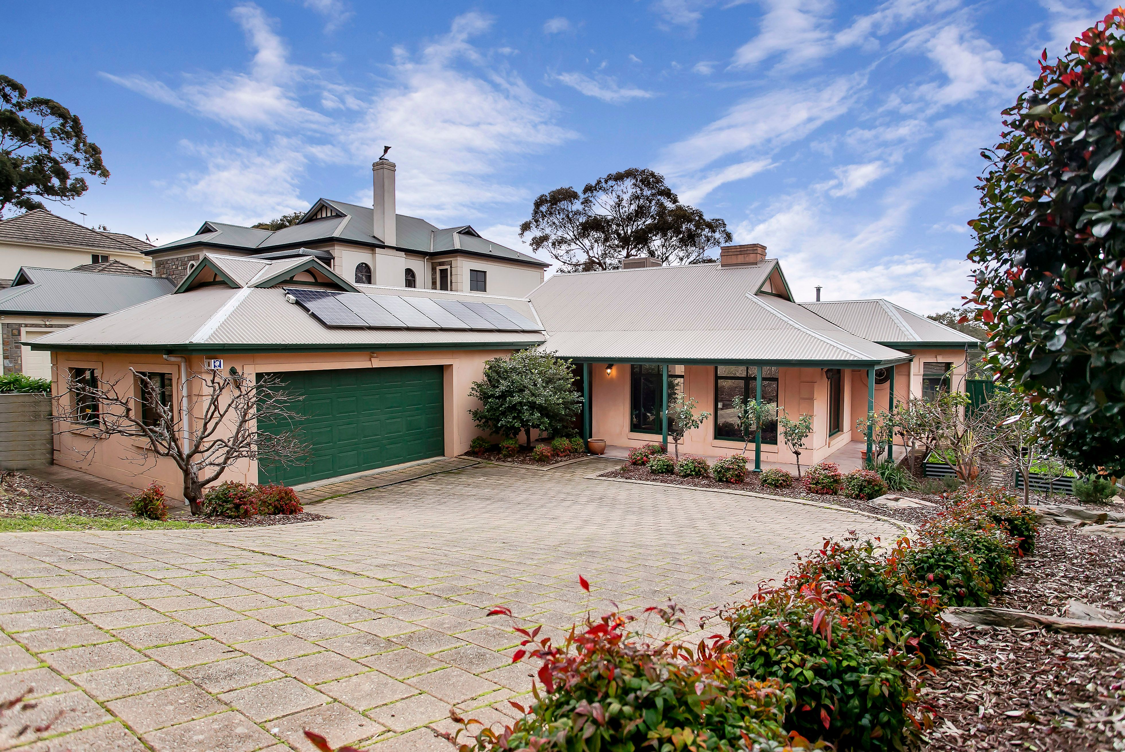 4 St Albans Drive, Burnside SA 5066