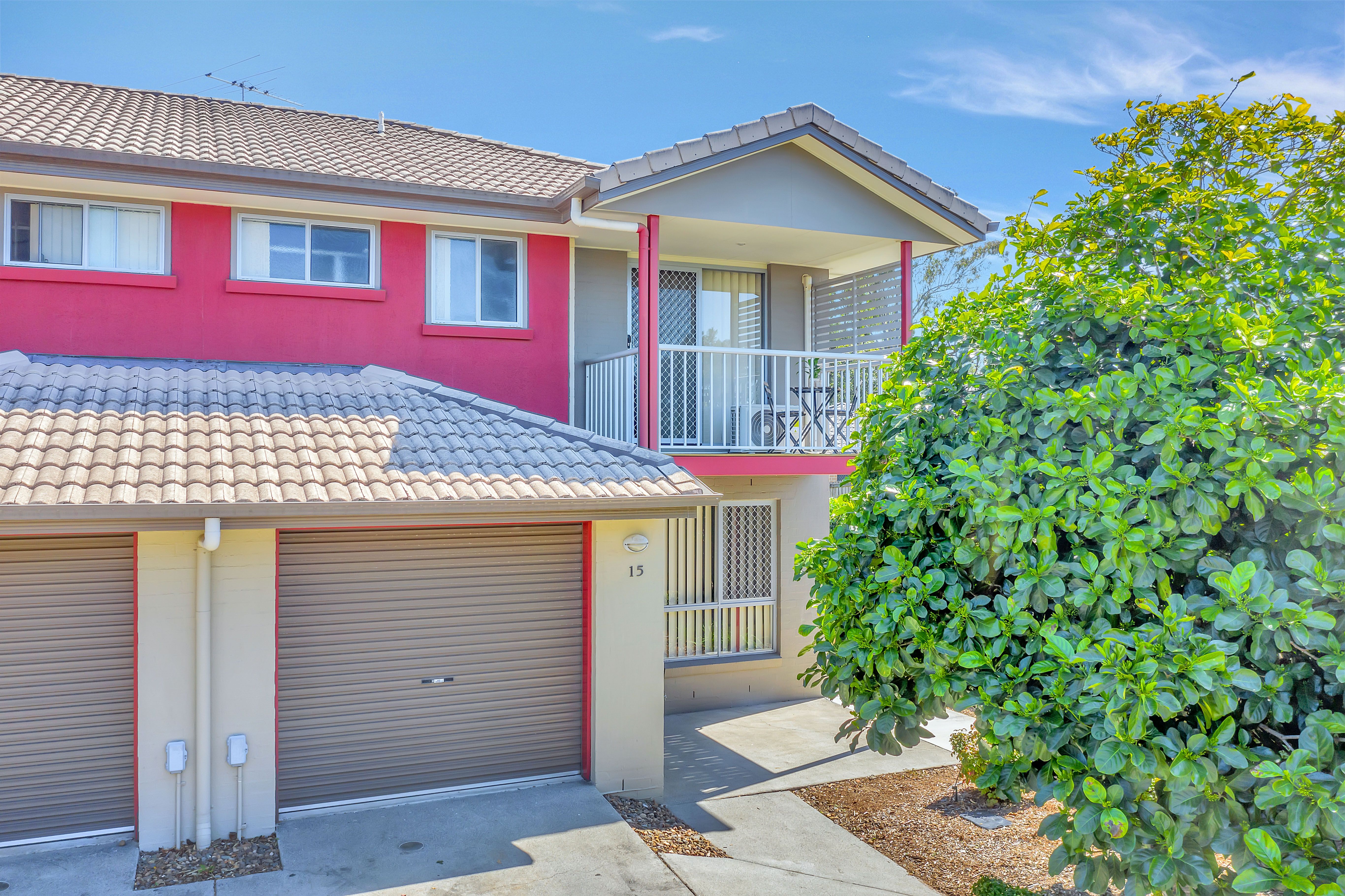6-32 University Drive, Meadowbrook QLD 4131