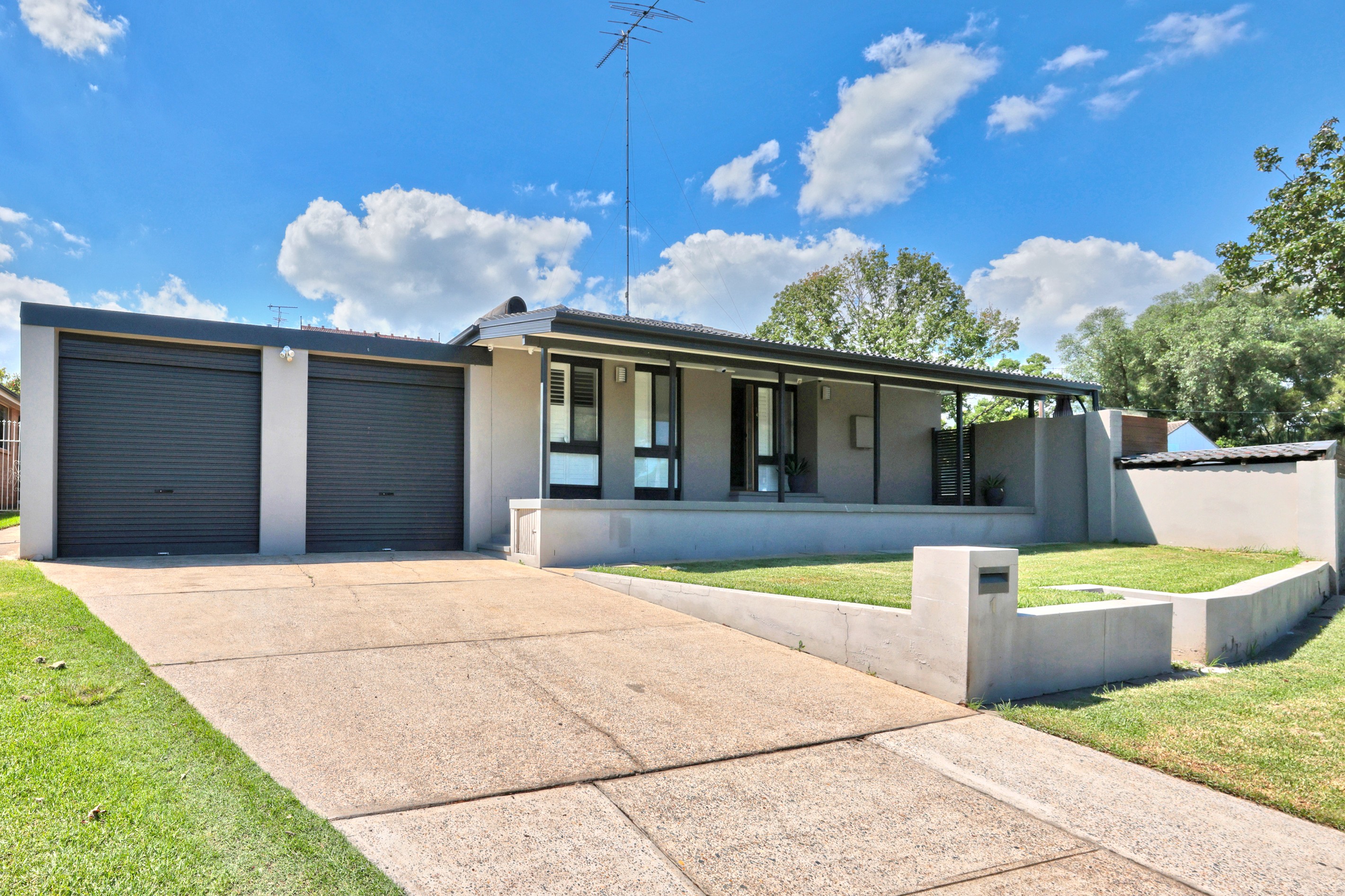 1 Chipping Place, South Penrith, NSW 2750