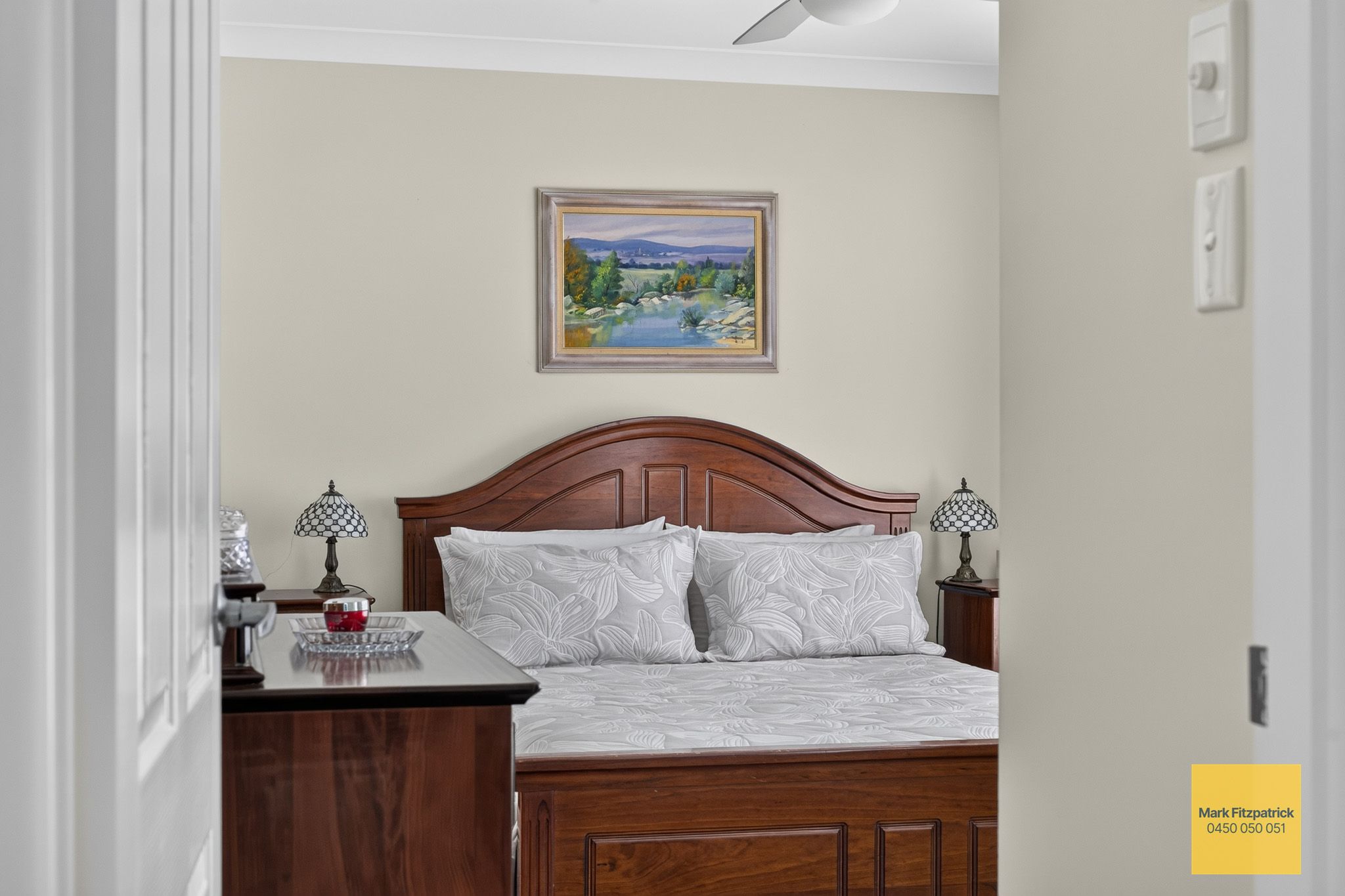 21 Dawson Avenue — photo 12 of 22
