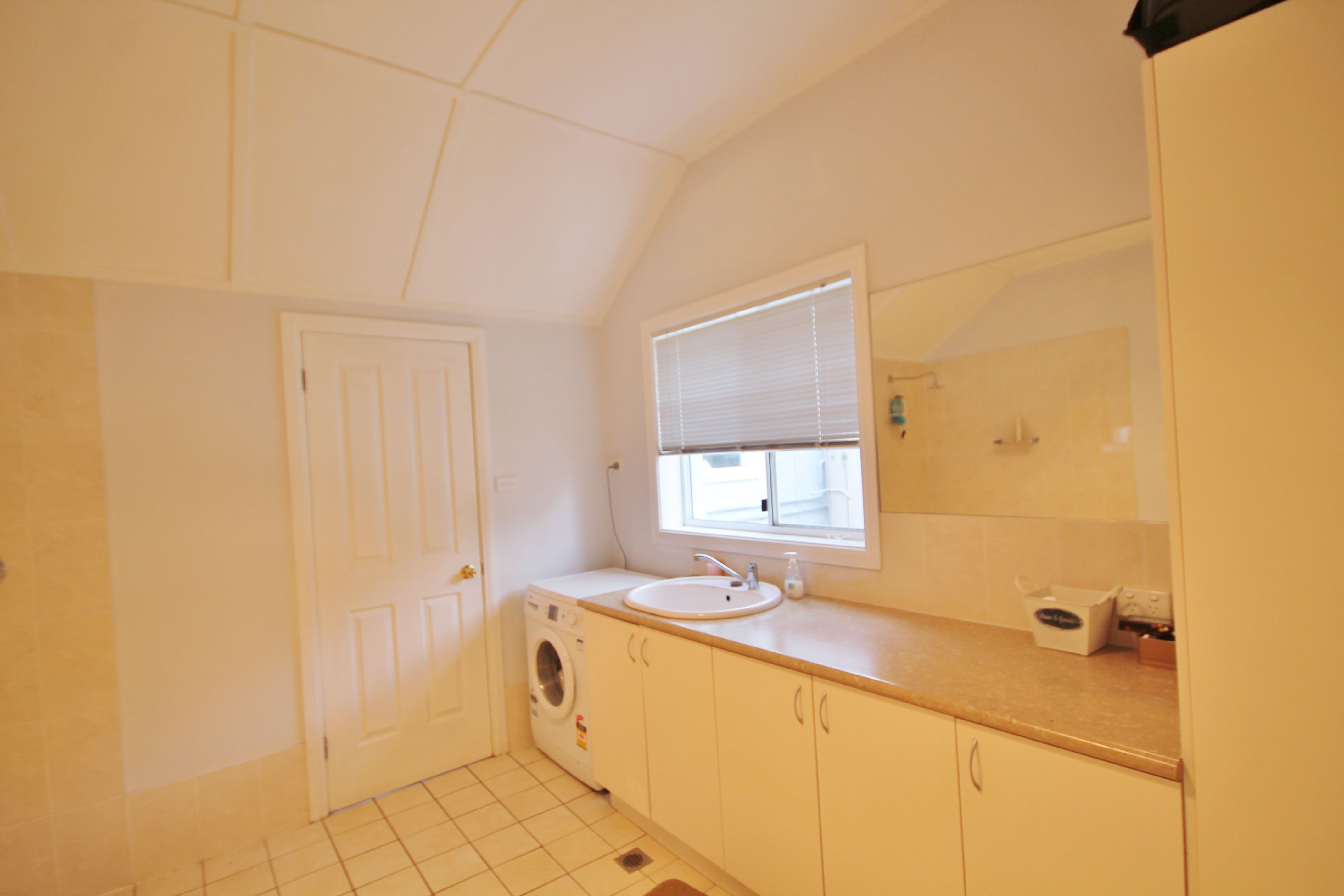 74 Nasmyth Street — photo 14 of 14