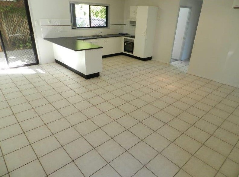 2/41 Park Street, West Gladstone, QLD 4680