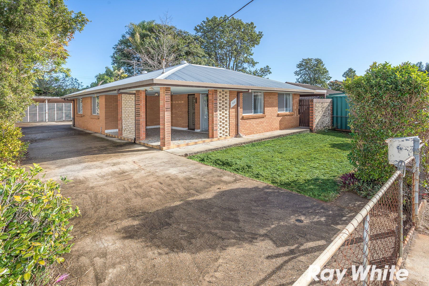 27 Johnson Street, Kallangur QLD 4503