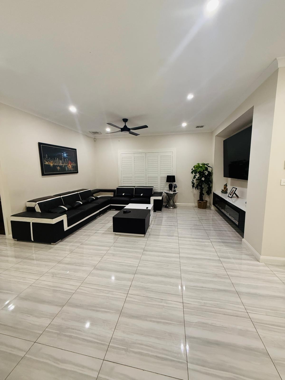 27 COLISEUM Avenue, Donnybrook, VIC 3064