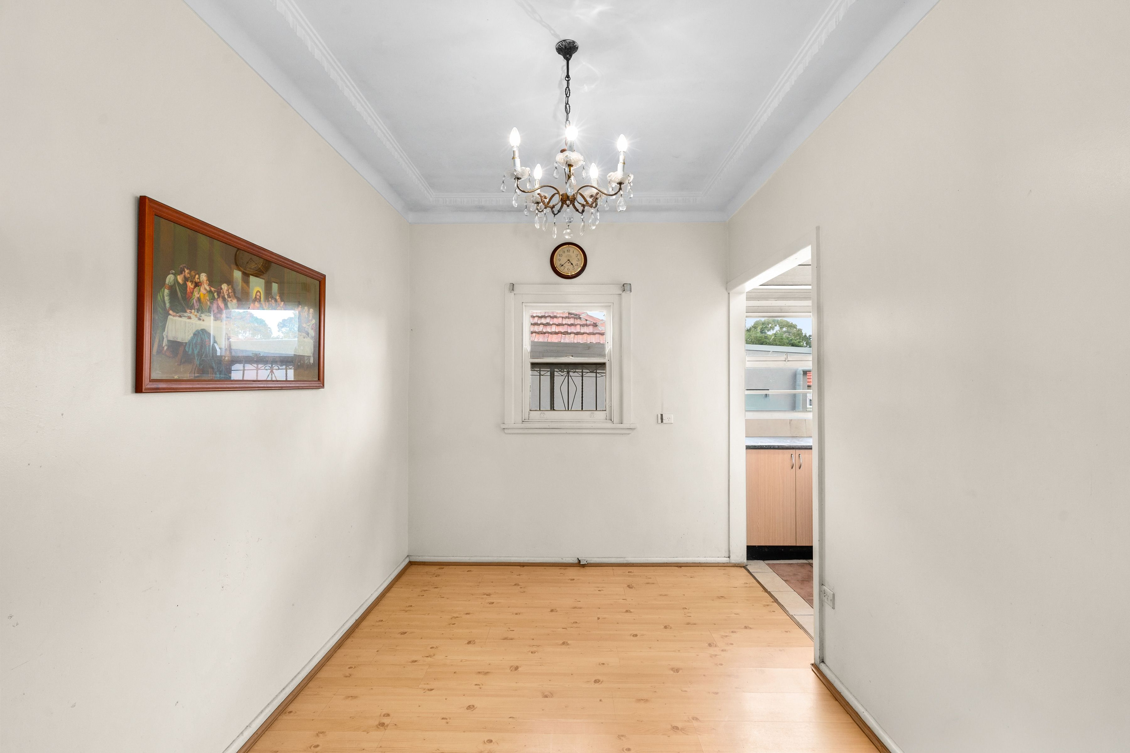 110 Karne Street North — photo 4 of 15