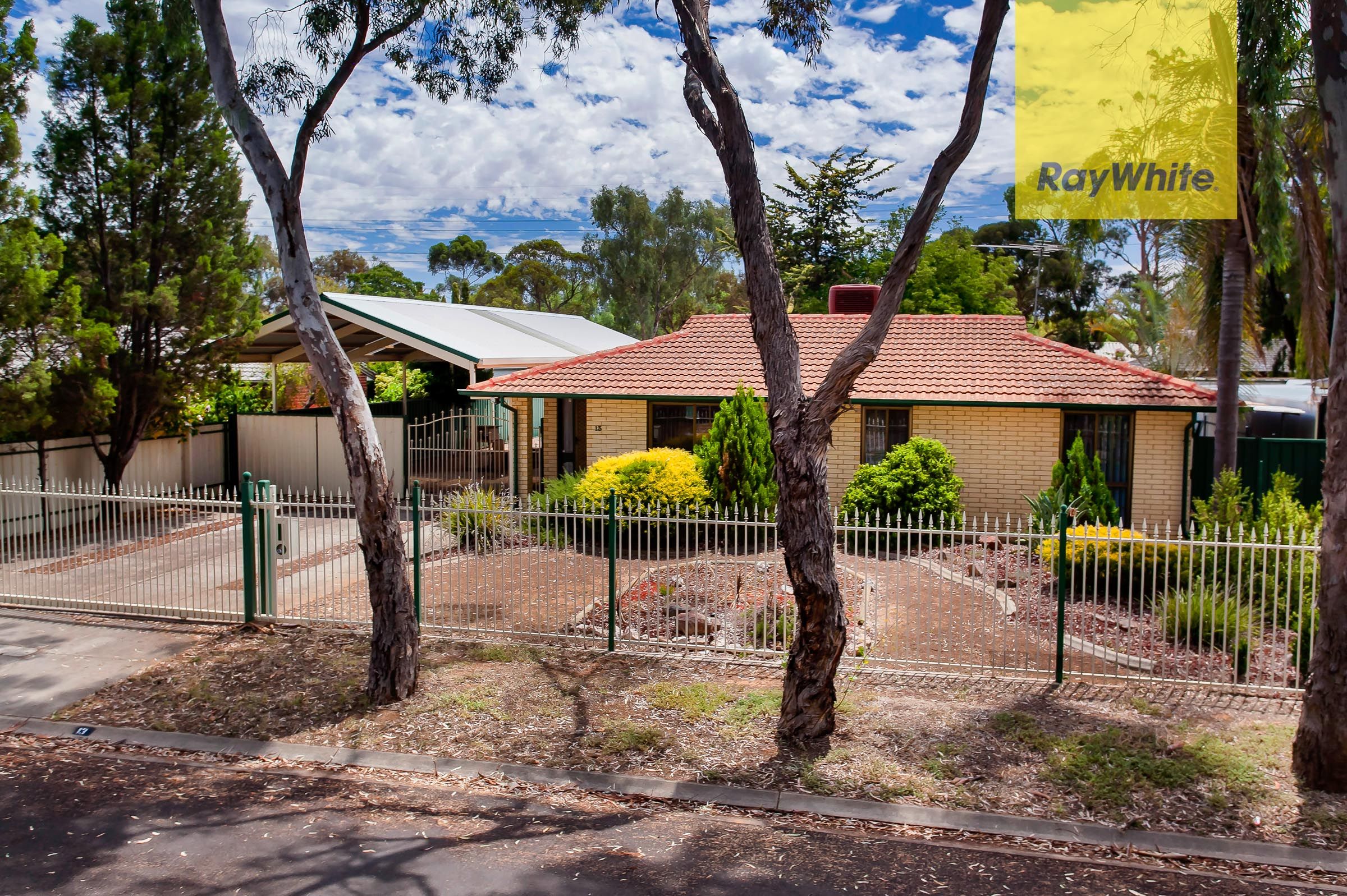 13 Townsend Avenue, Parafield Gardens SA 5107