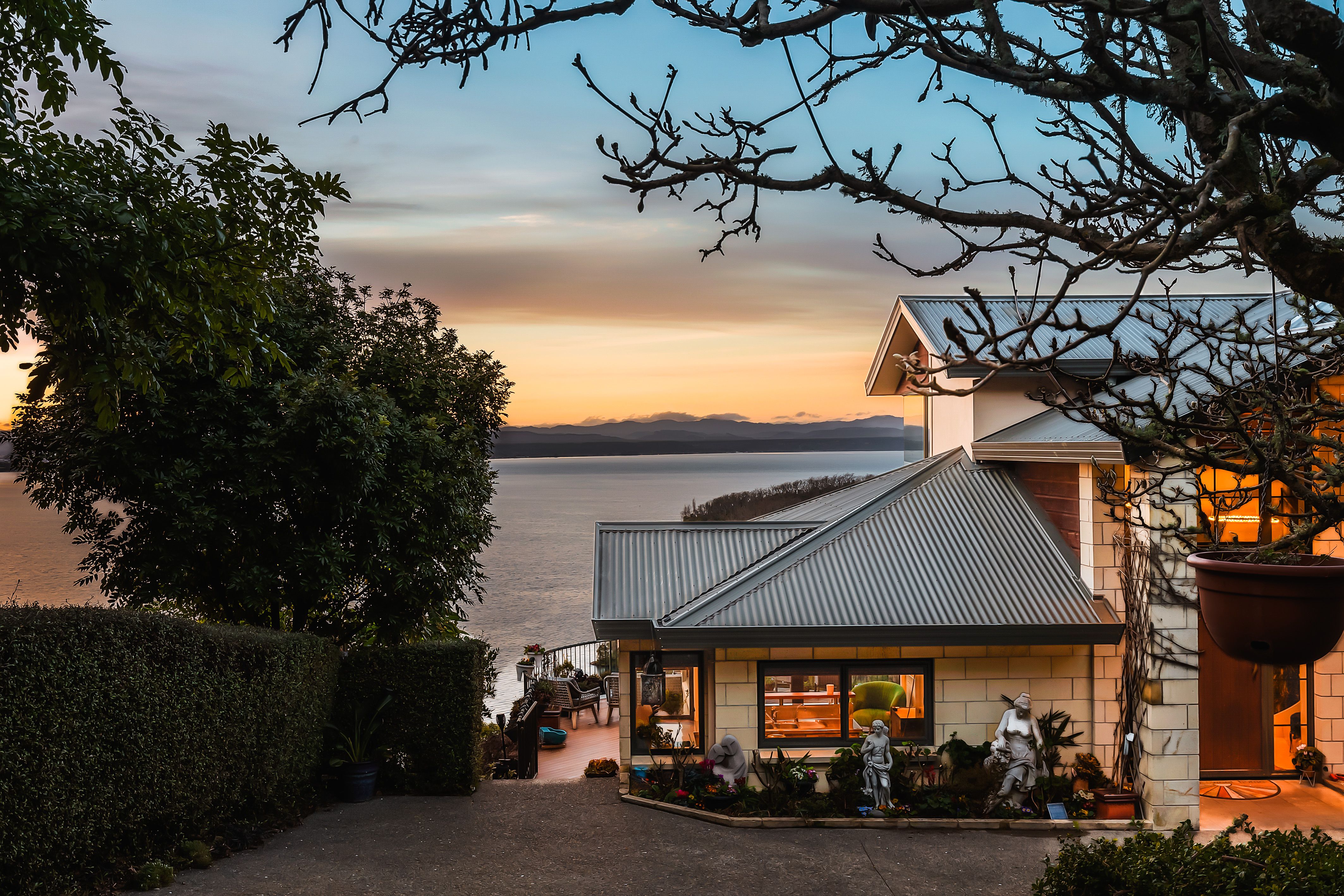 2/71 Wakeman Road, Acacia Bay, Taupo District