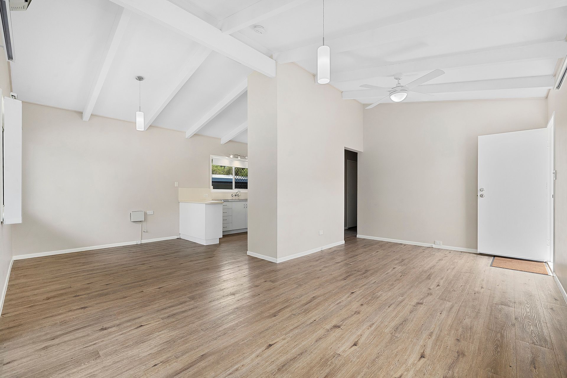 5 Cliff Street, Kallangur, QLD 4503