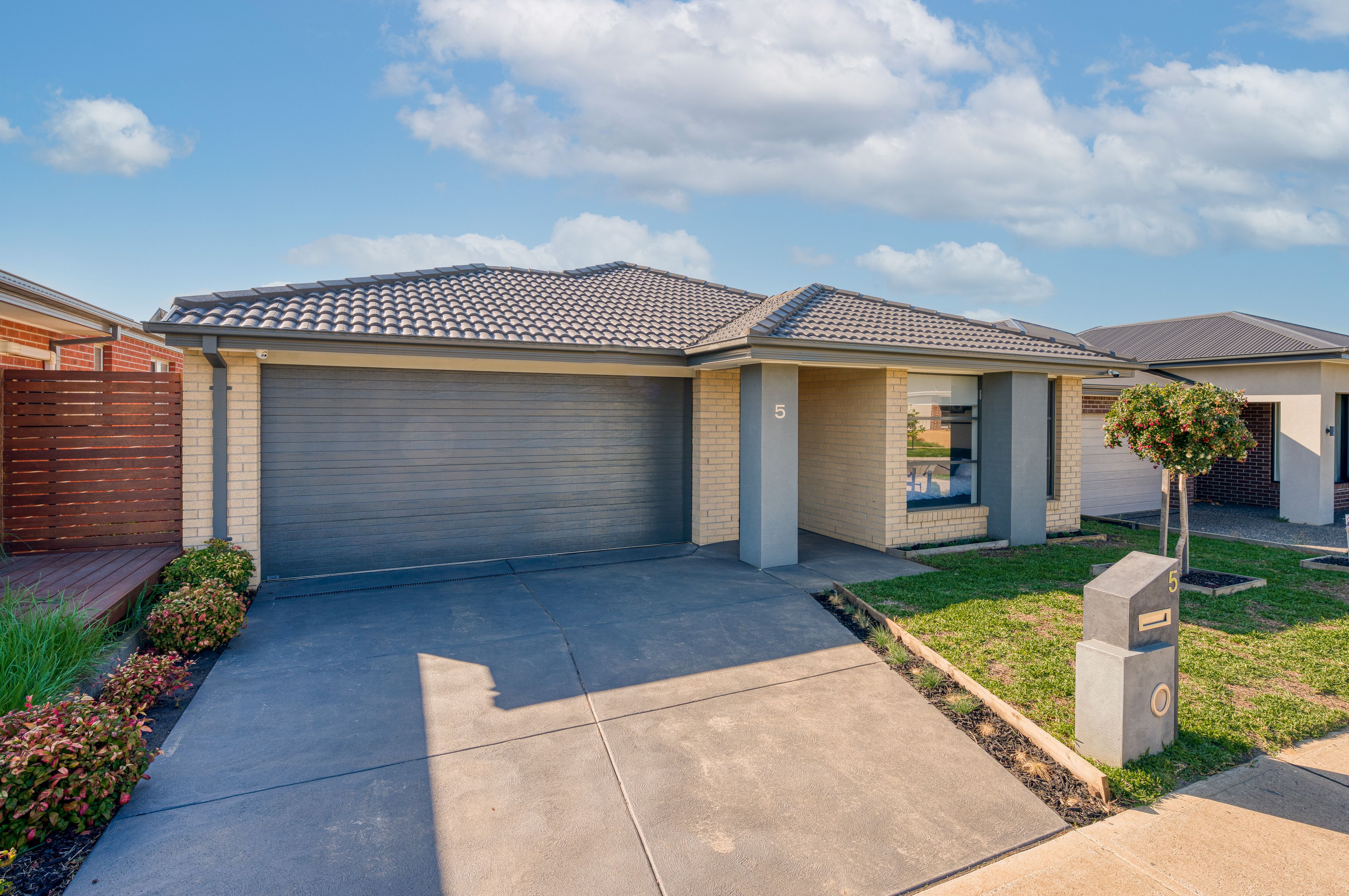 5 Gathering Street, Clyde, VIC 3978