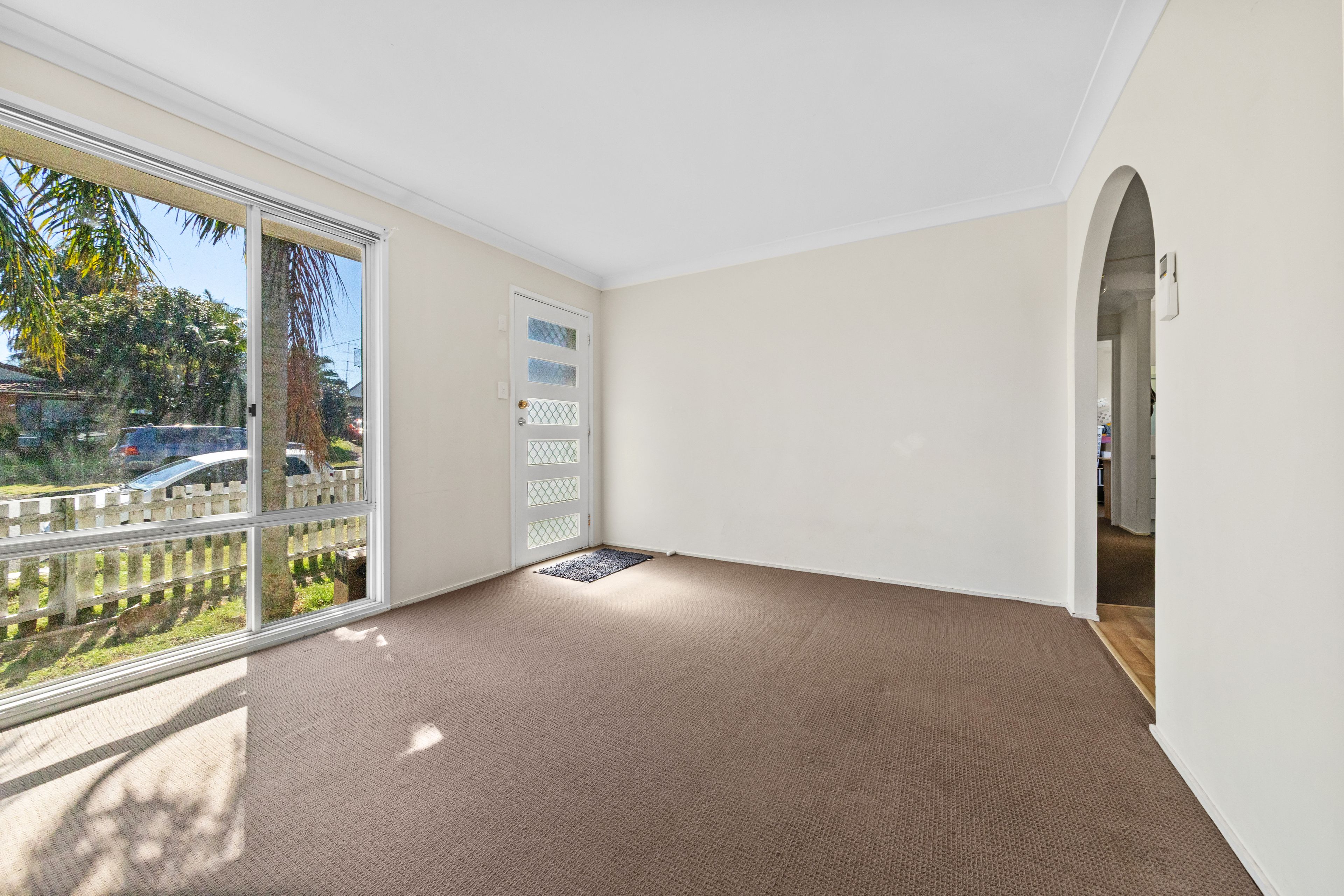 60 & 60a Kawana Avenue — photo 5 of 15