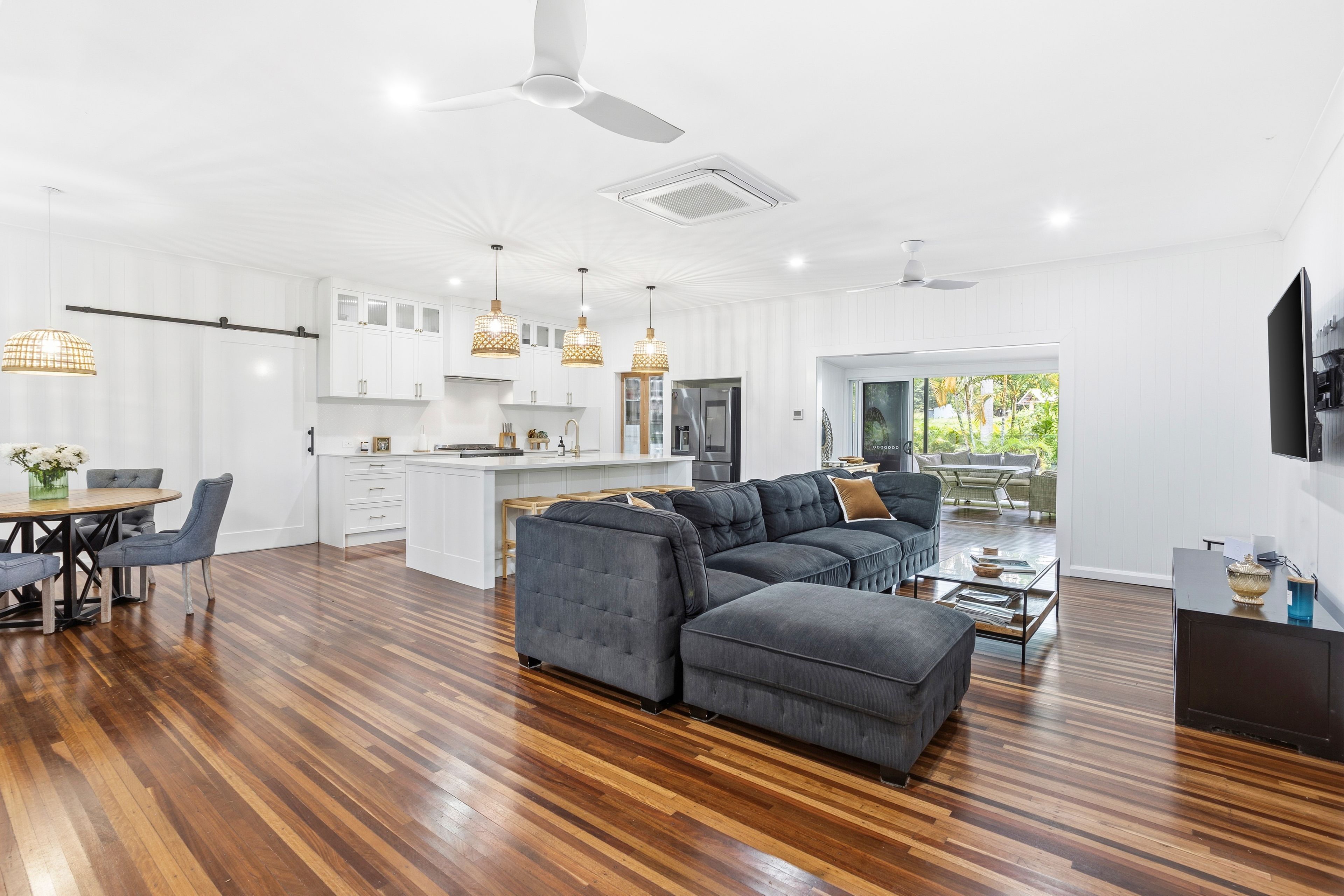 144 Howes Road, Farnborough, QLD 4703