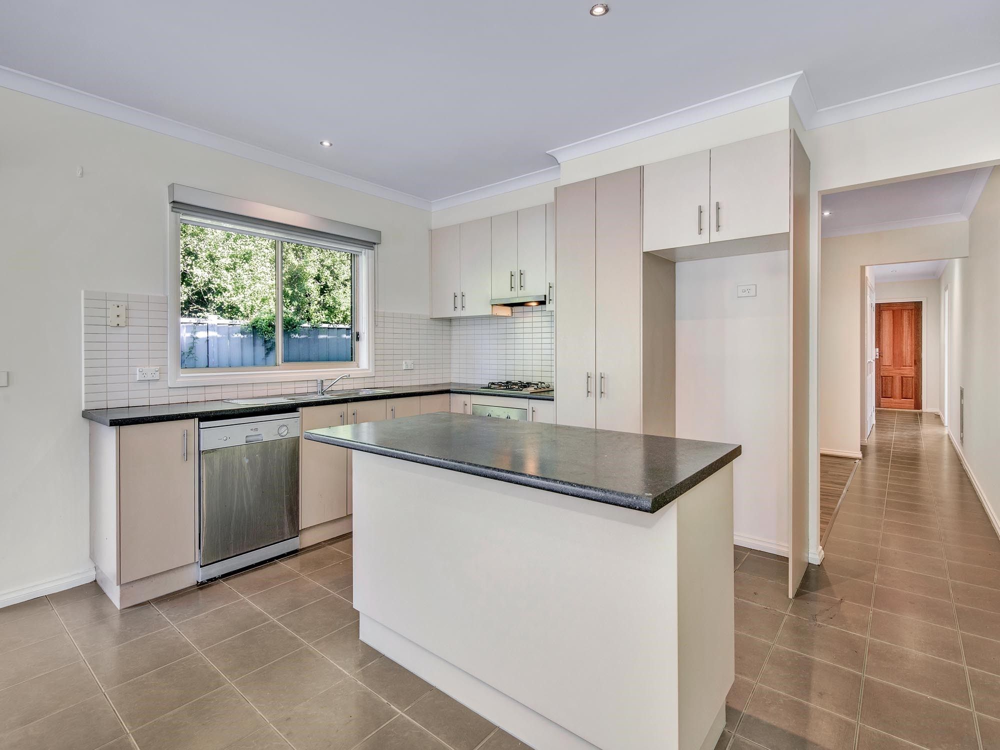 22 Flagstaff Loop, Craigieburn, VIC 3064