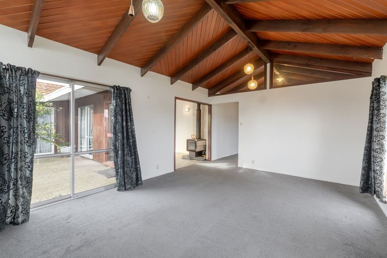 6 Royal Park Drive, Parklands, Christchurch City