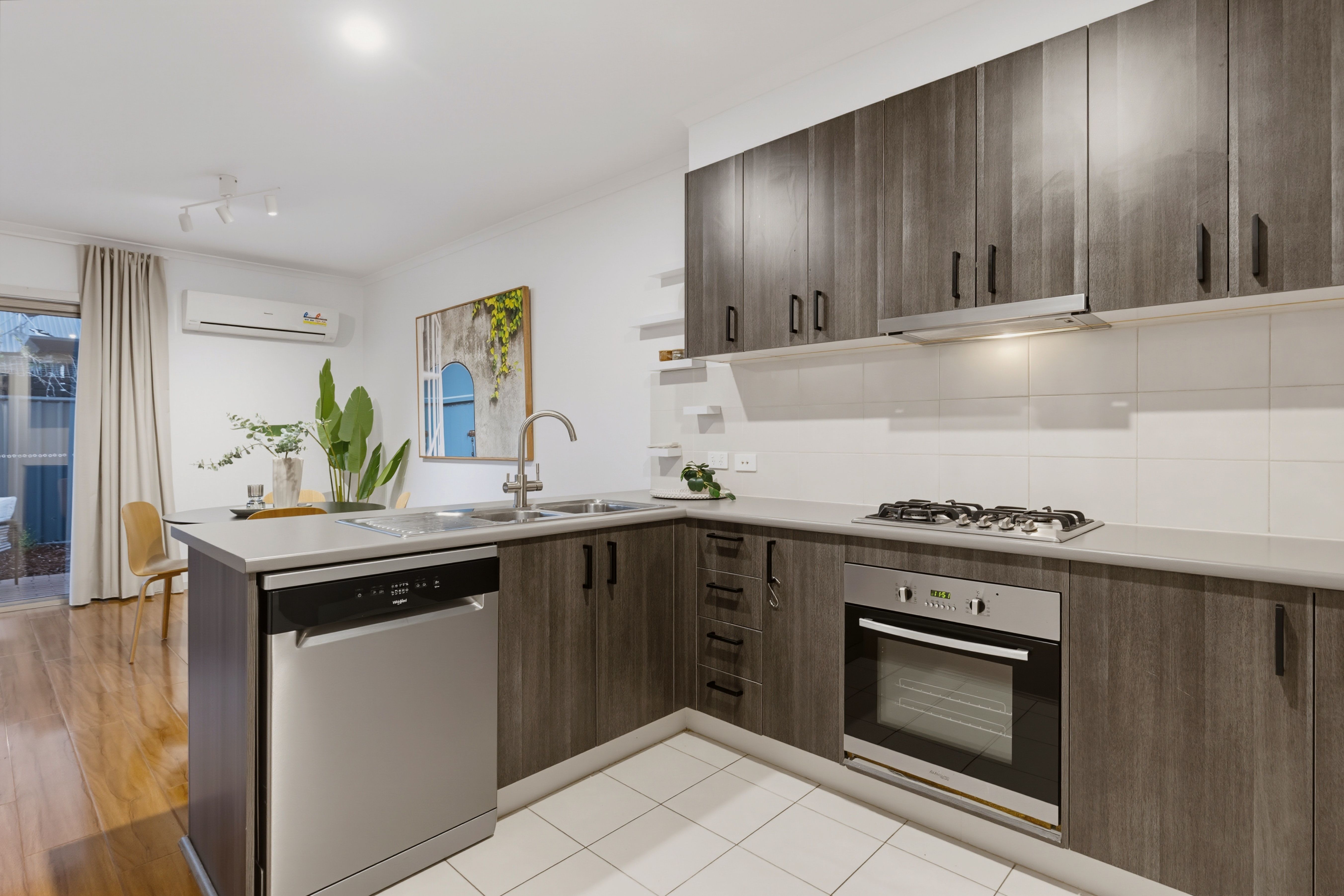 17 Livingston Street — photo 7 of 21
