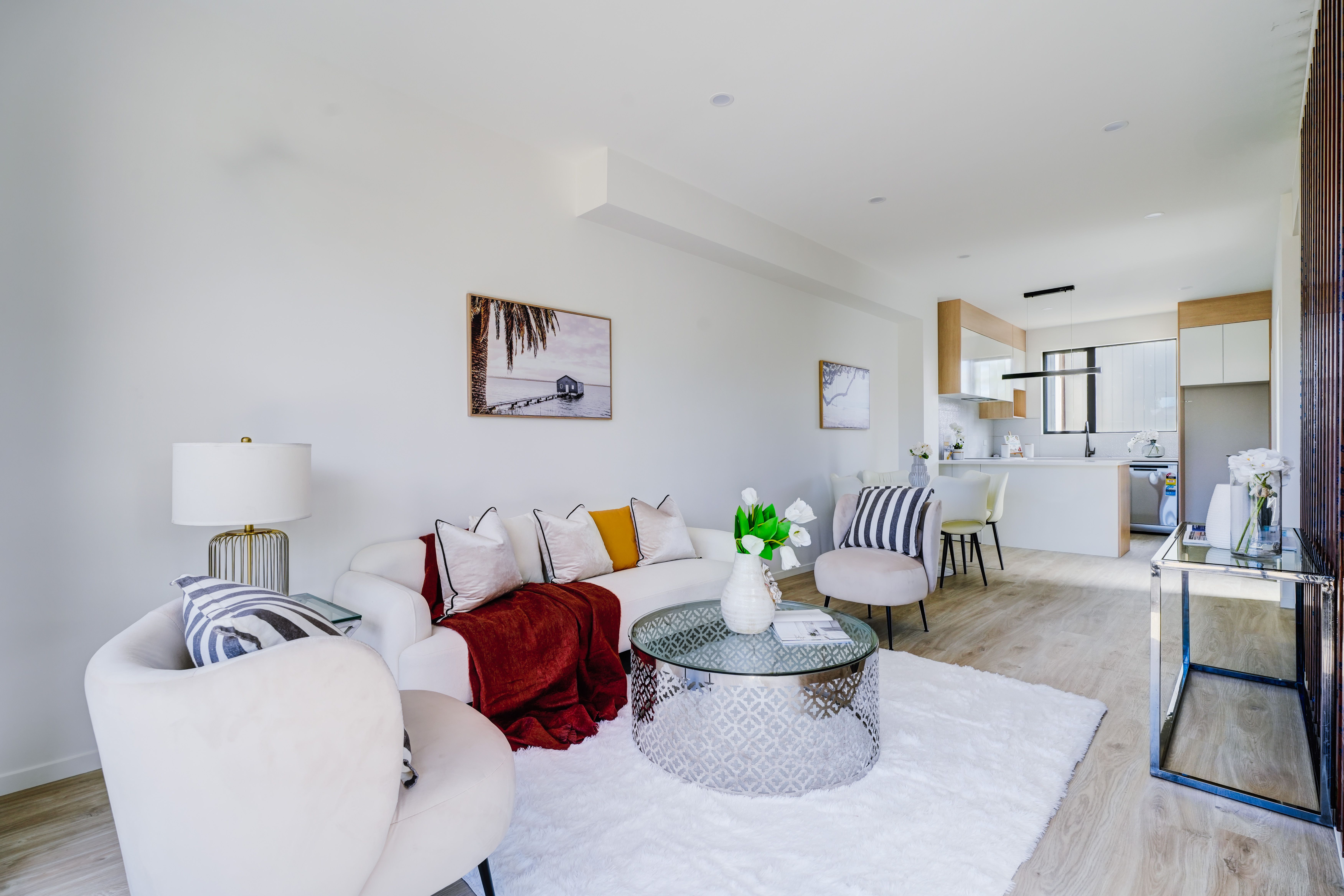 4/12 South Pacific Place, Henderson, Waitakere City