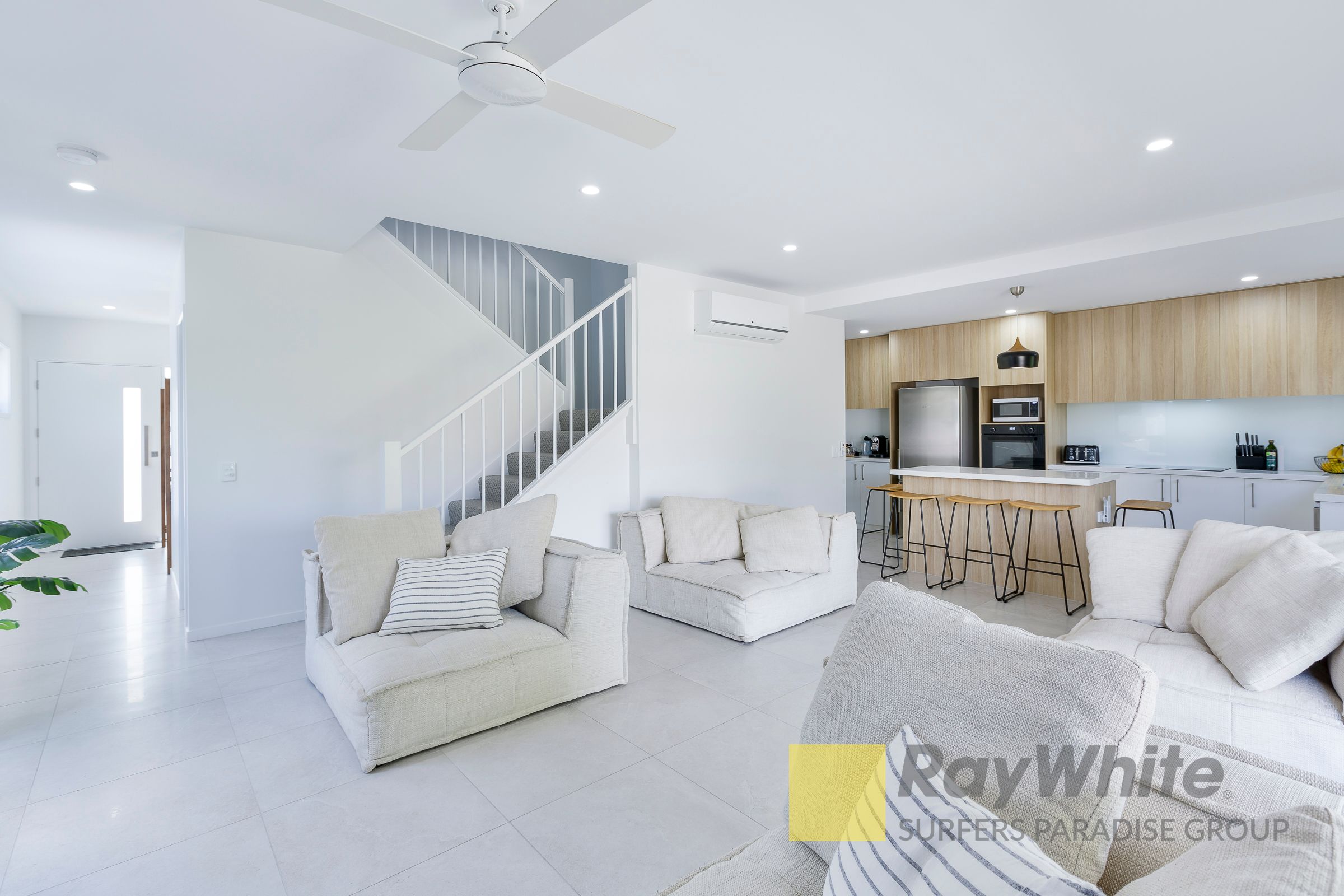 13/19 Sunrise Court, Merrimac, QLD 4226