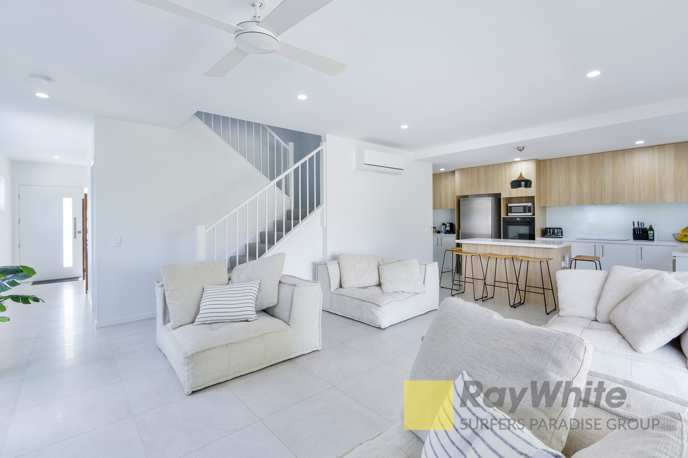 13/19 Sunrise Court, Merrimac, QLD 4226