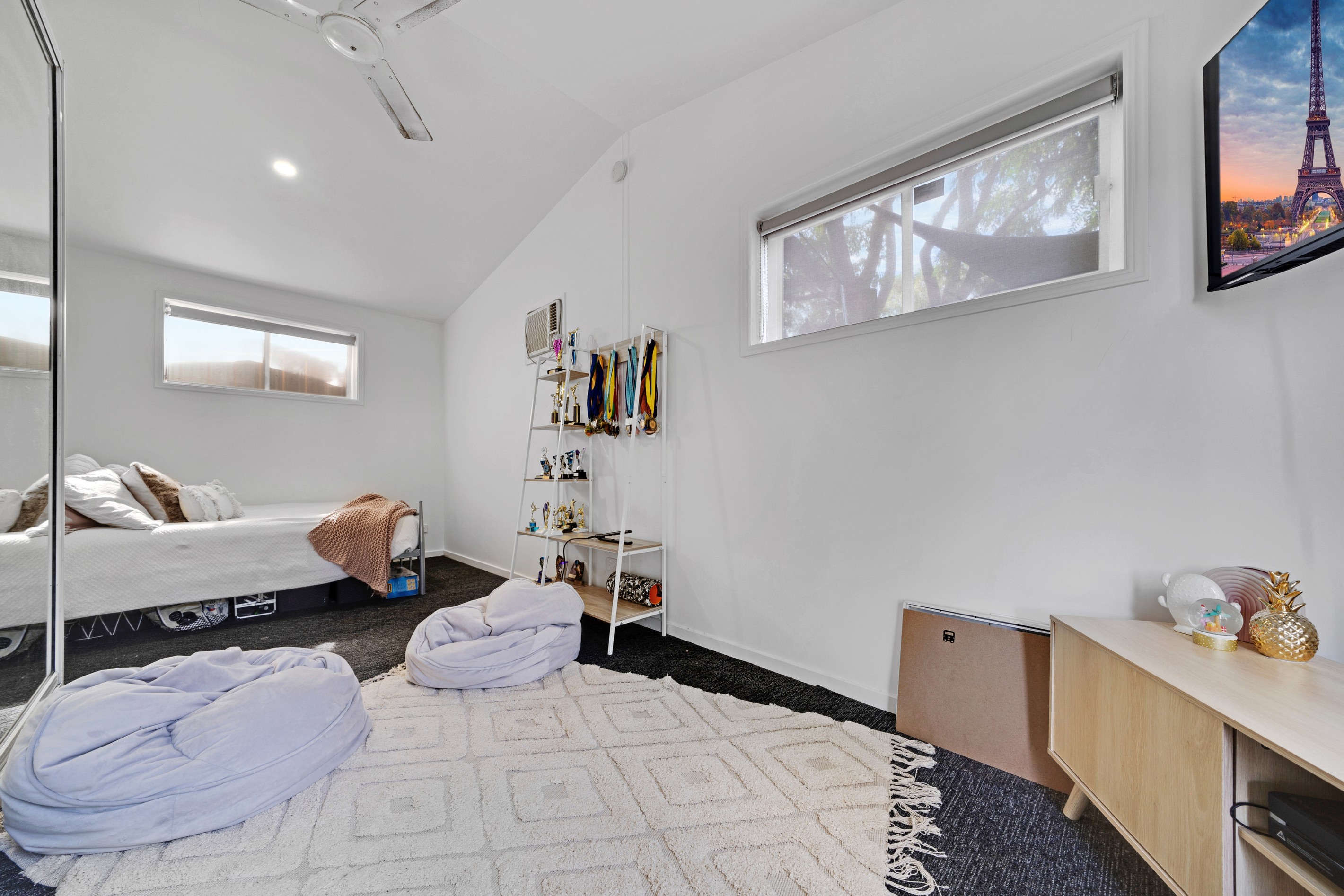 35 Arbour Way, Regents Park, QLD 4118