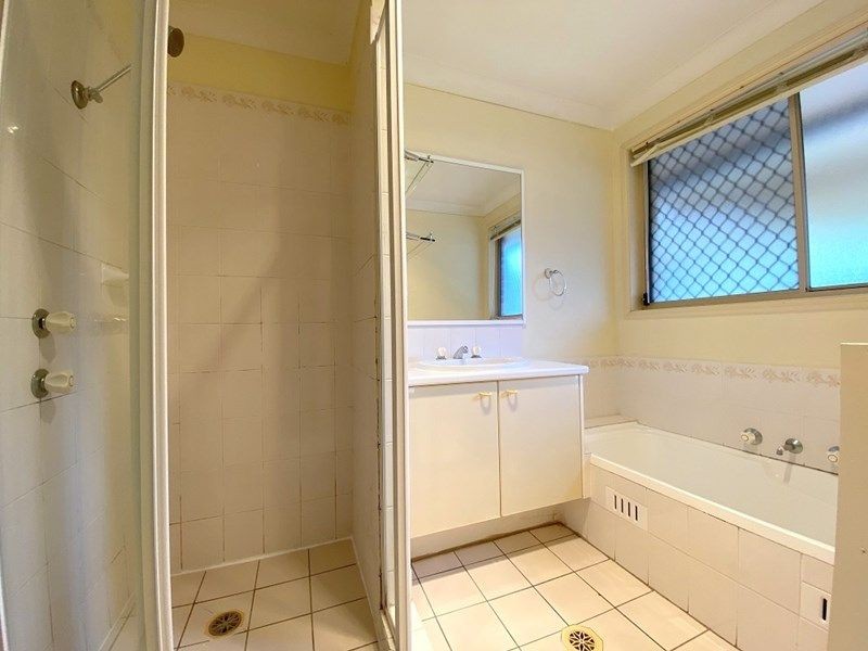 3 Englorie Park Drive, Englorie Park, NSW 2560