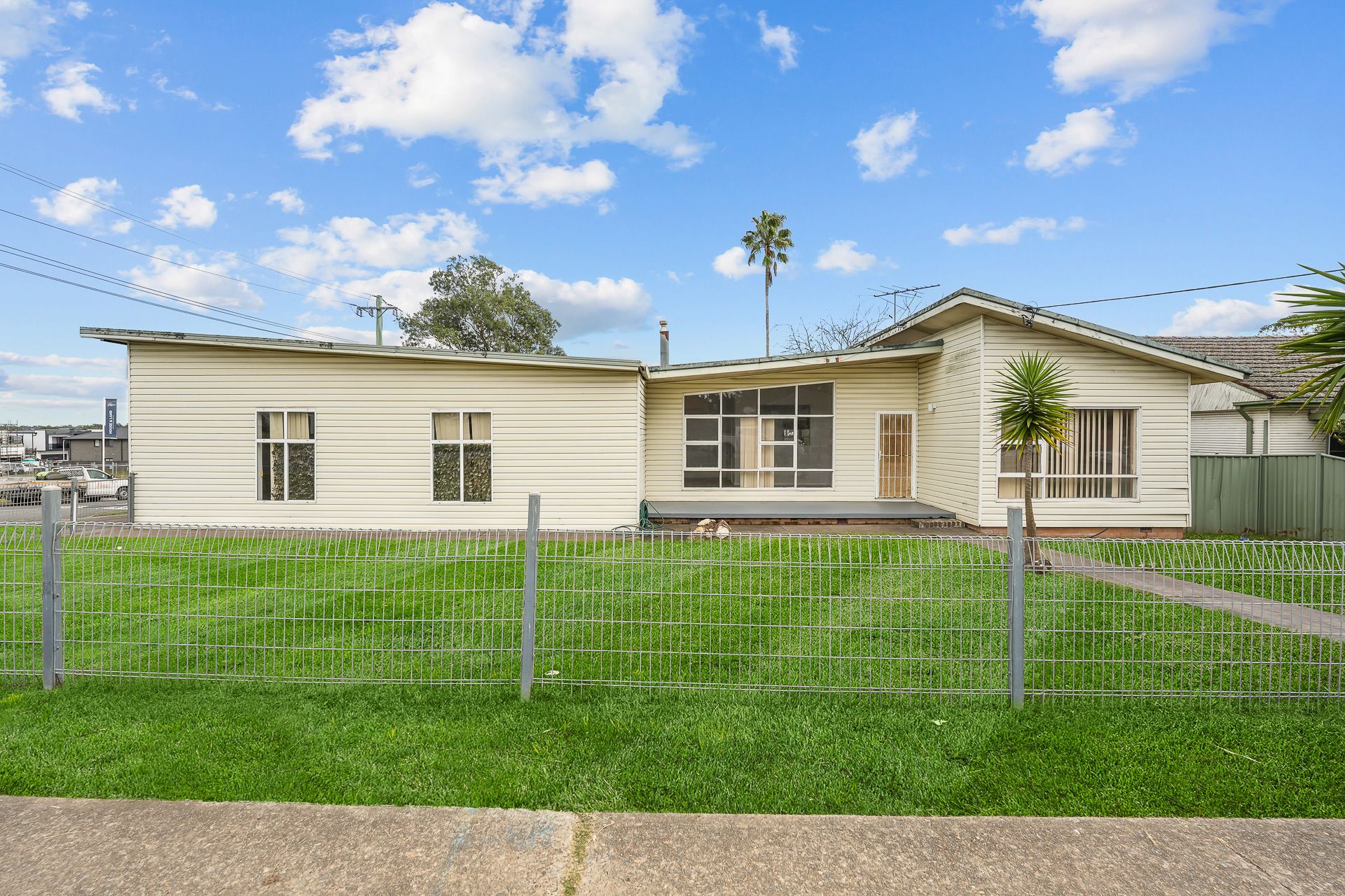 202 Edmondson Avenue — photo from Ray White Macarthur Group