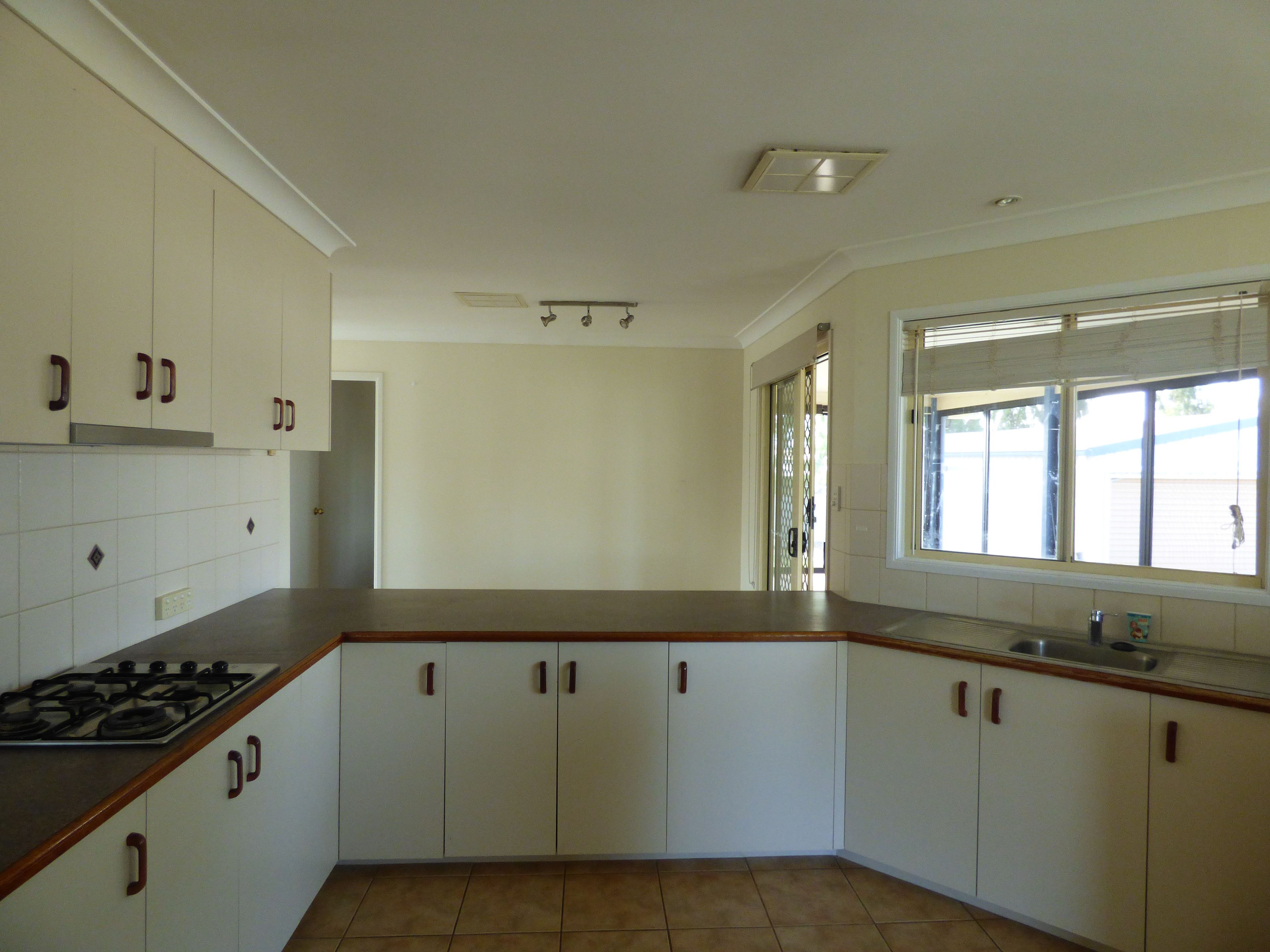 7 Karalee Court, Roma, QLD 4455