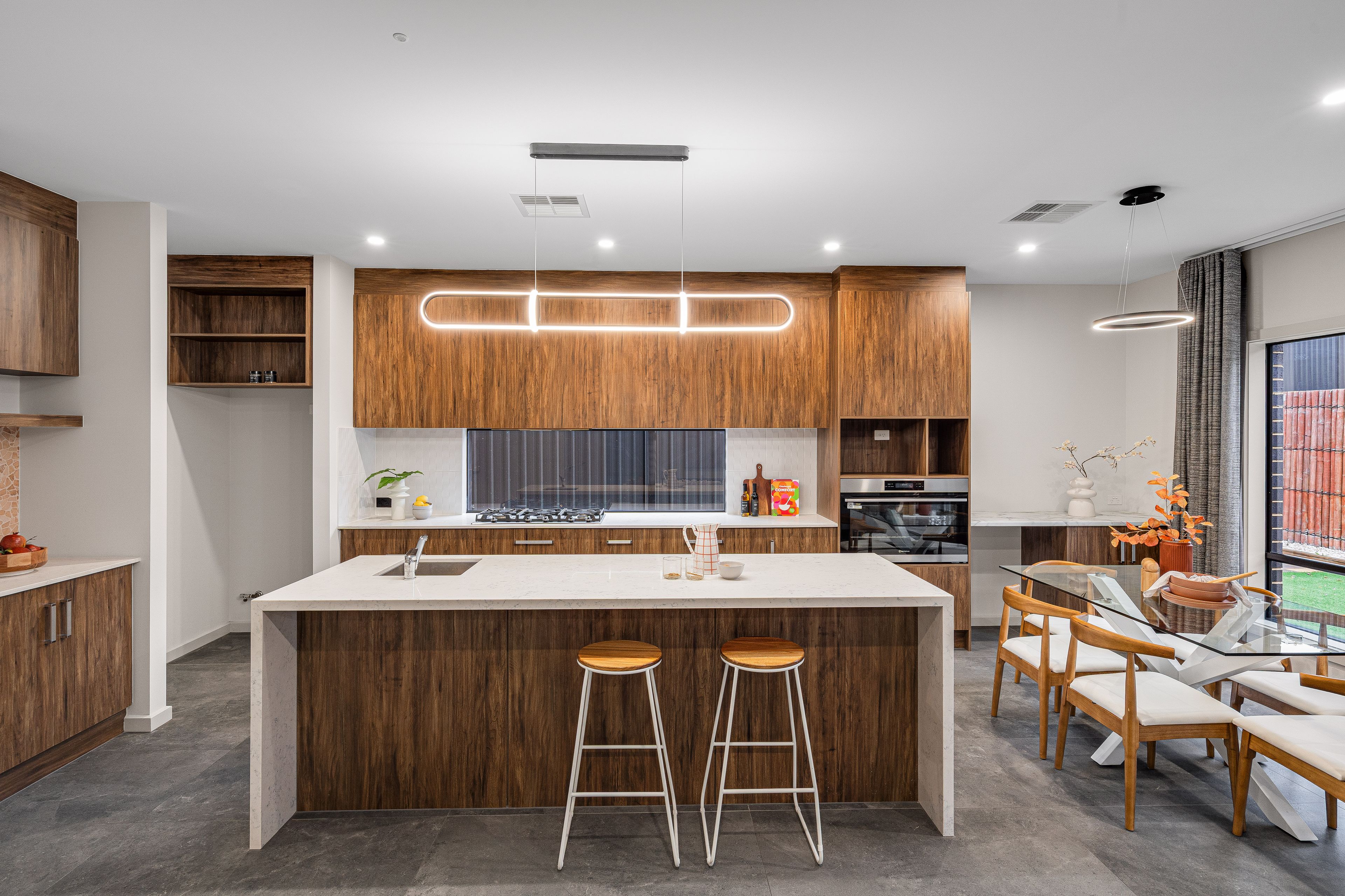 10A Amadio Crescent — photo 8 of 27