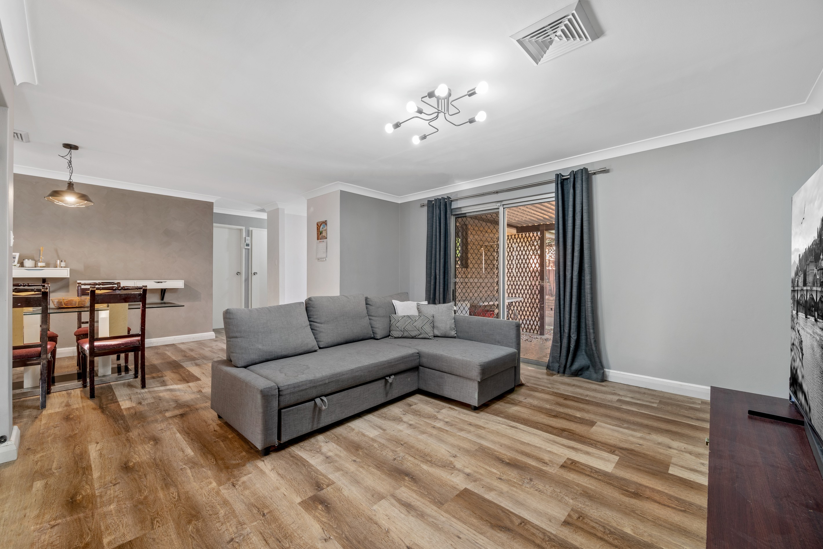 5/10 Atchison Road, Macquarie Fields, NSW 2564