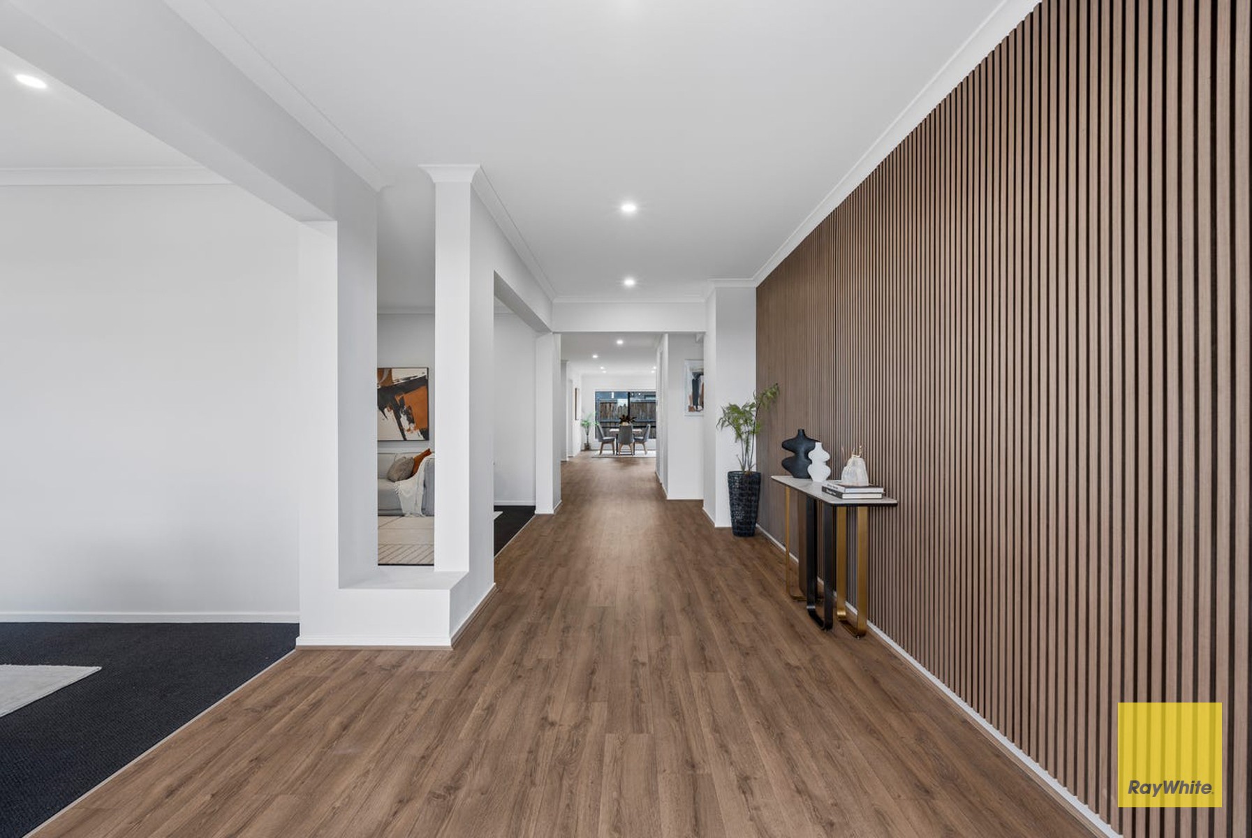 77 Dominion Drive, Burnside, VIC 3023