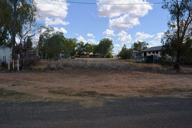 20 Bedford Street, Blackall QLD 4472