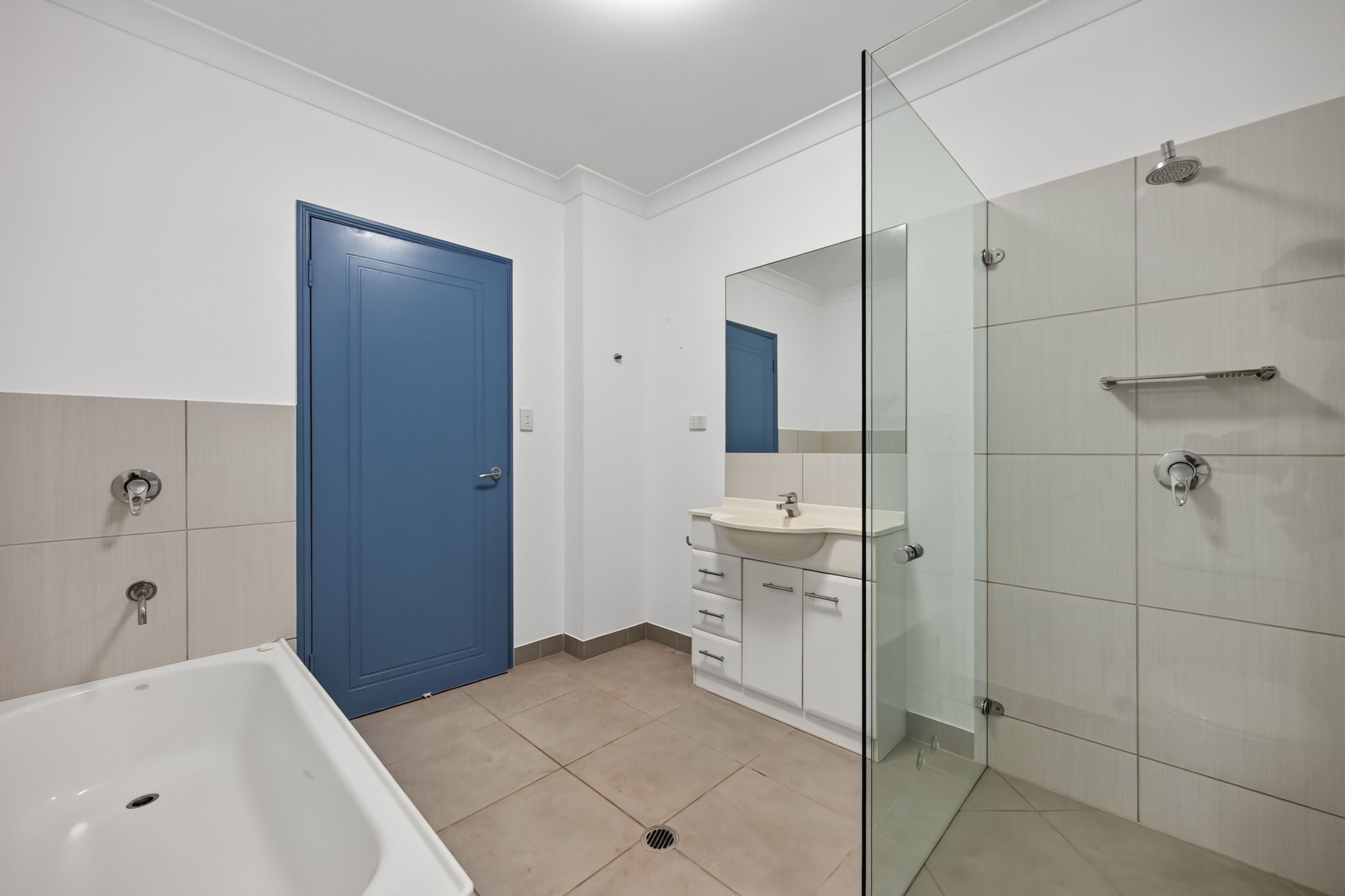 28 Waterview Drive — photo 15 of 25