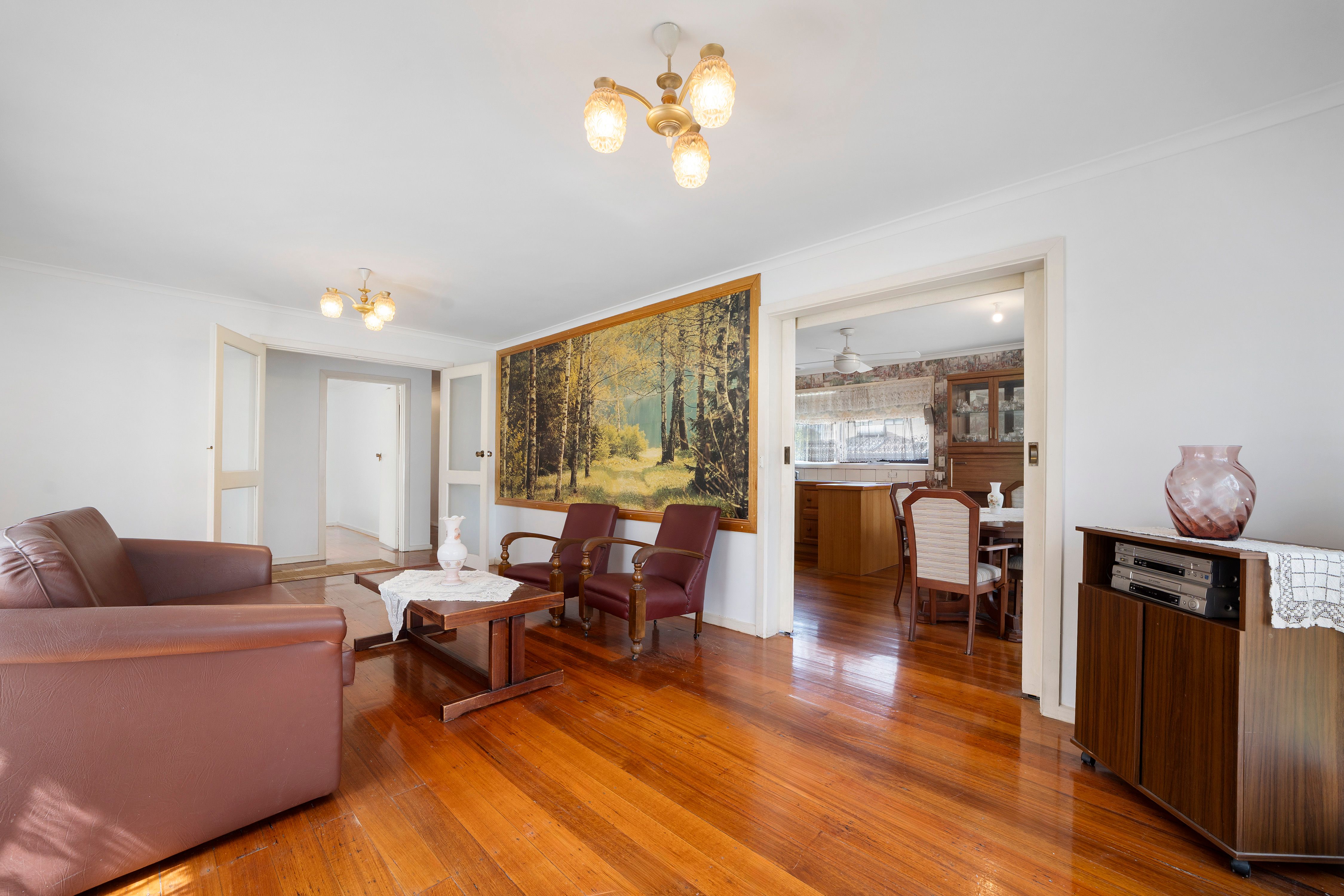 2/142 Poath Road — photo 3 of 13