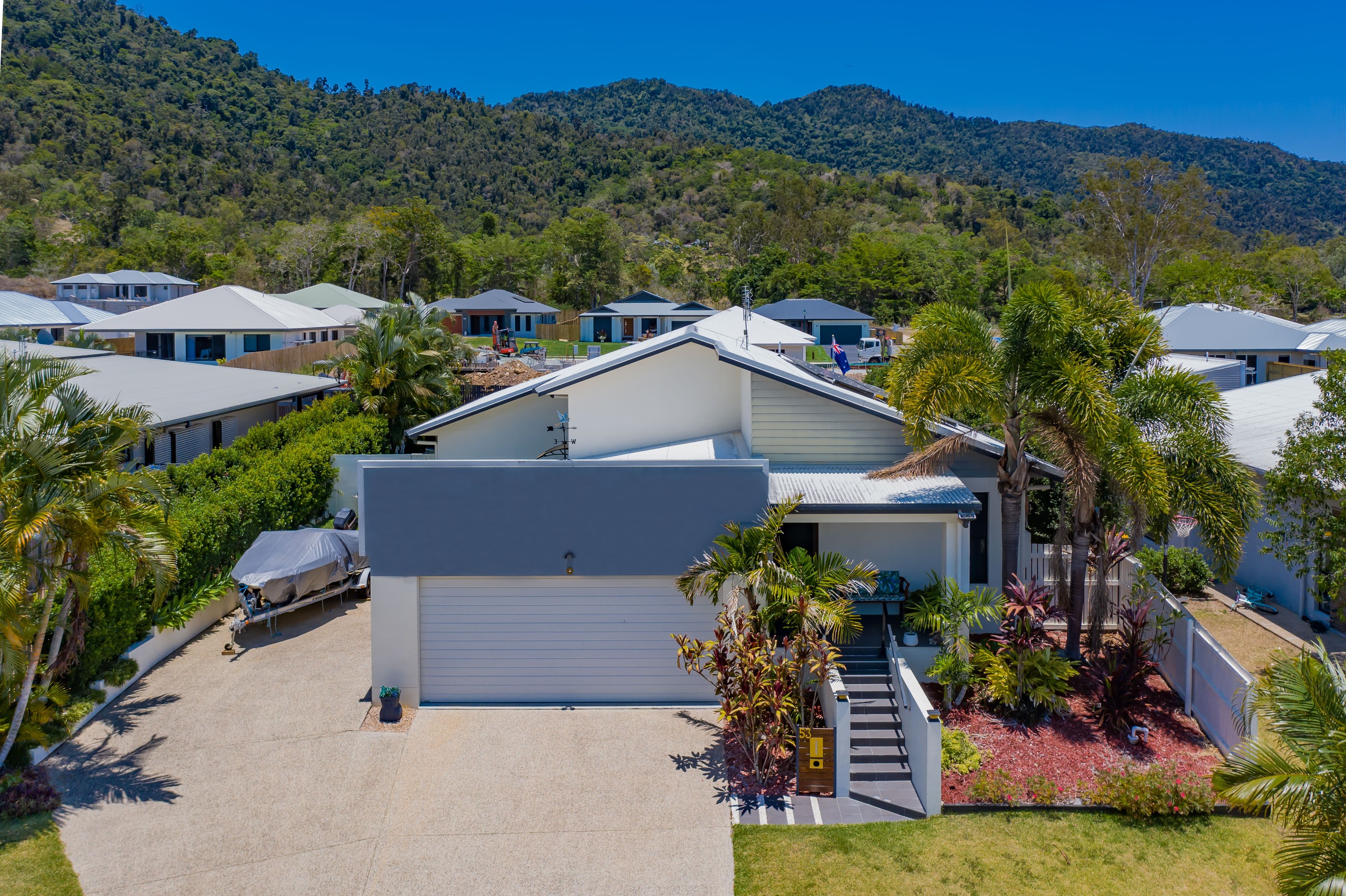 53 Endeavour Circuit, Cannonvale, QLD 4802