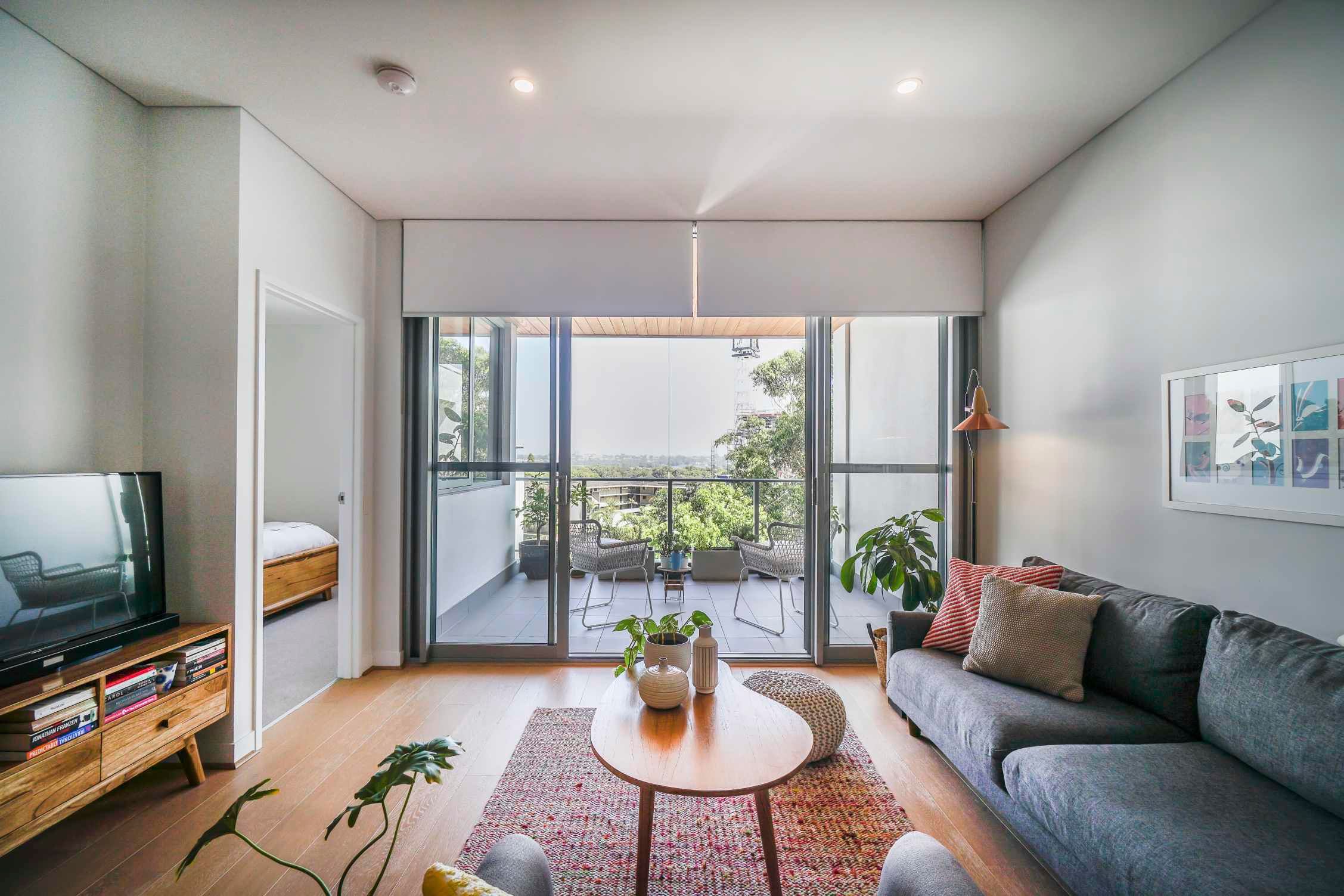 74 20 Rowe Avenue Rivervale Wa 6103 Sold Apartment Ray White