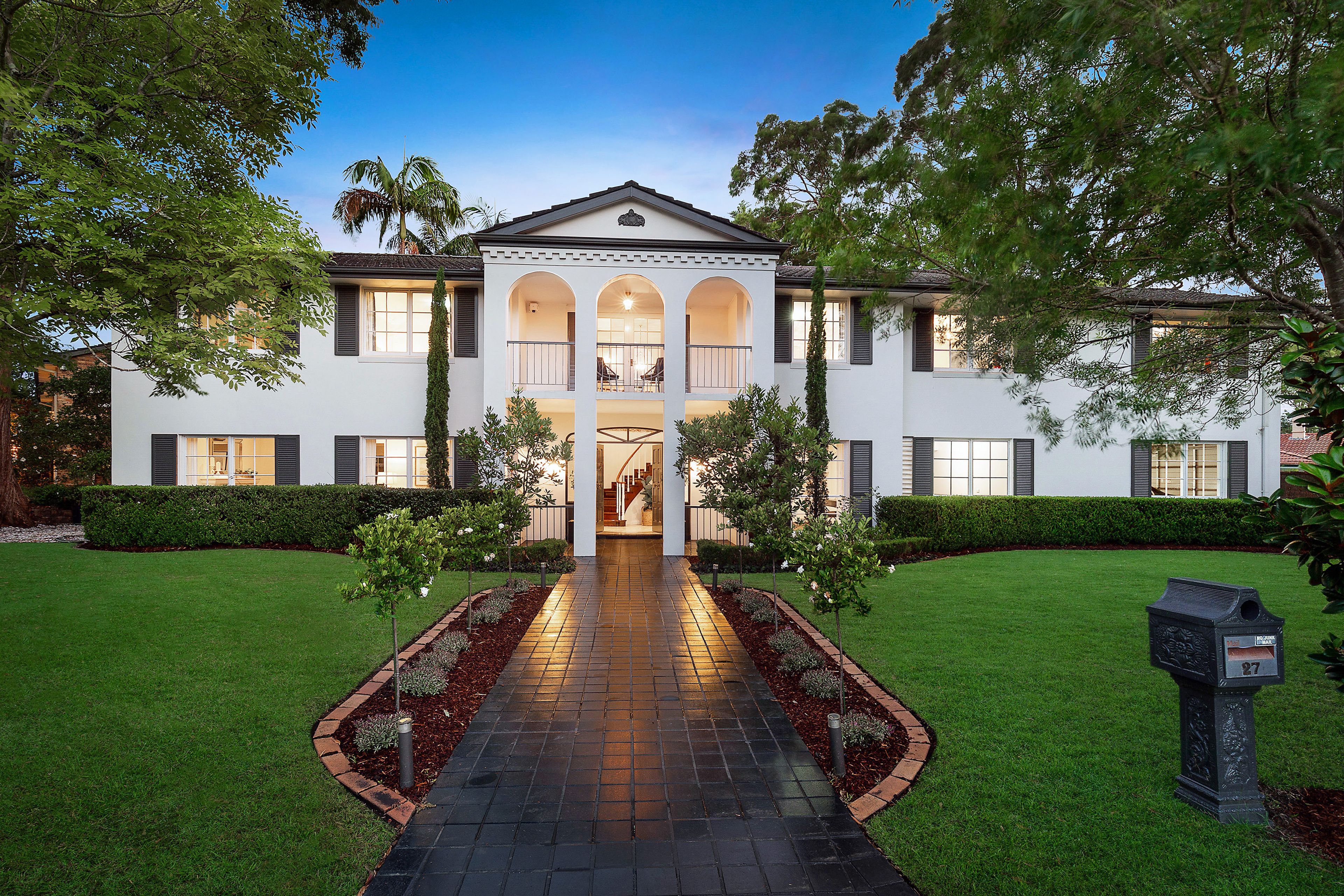 27 Torokina Avenue, St Ives NSW 2075