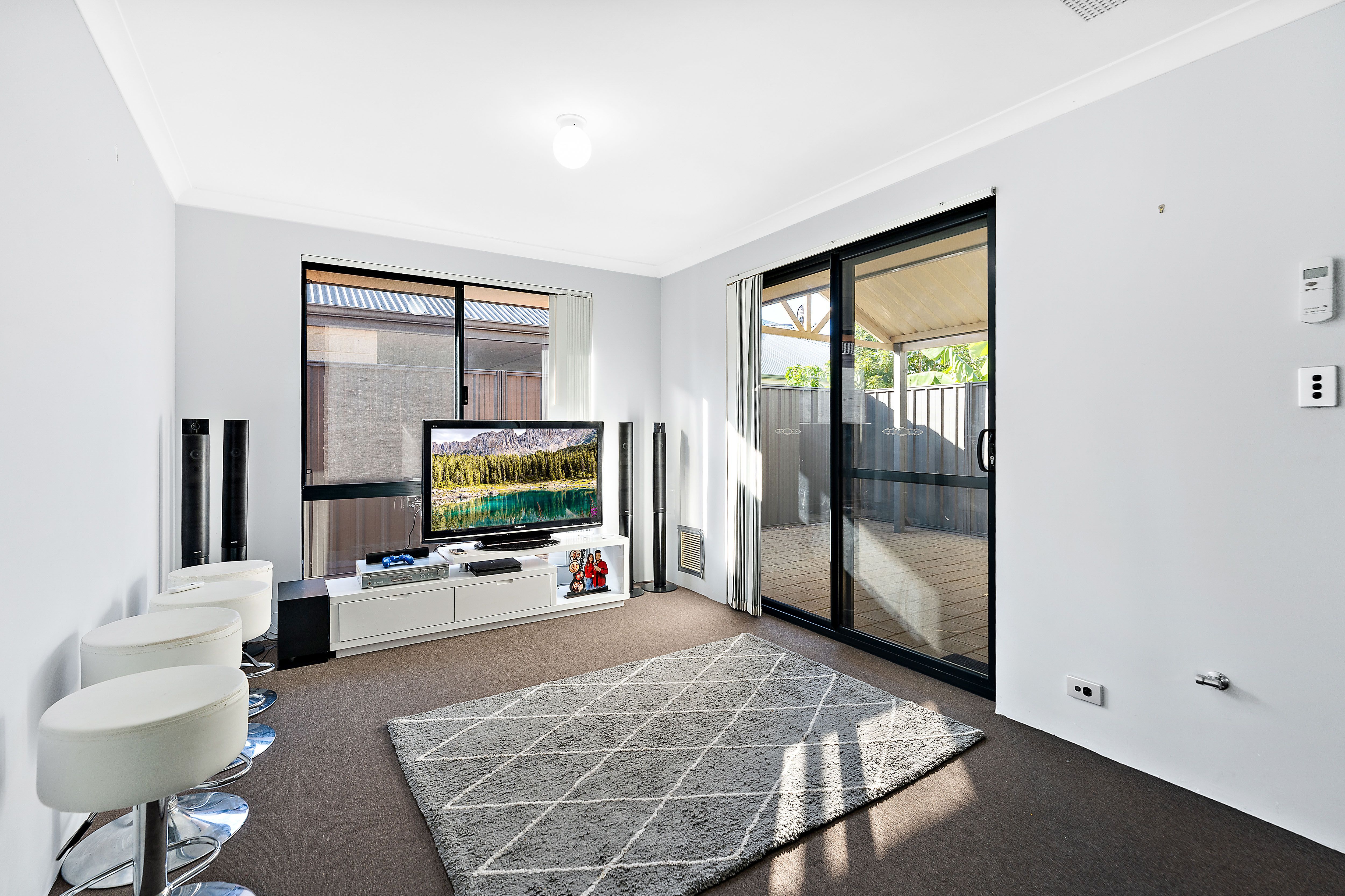 9 Chelsea Mews — photo from Ray White BPG