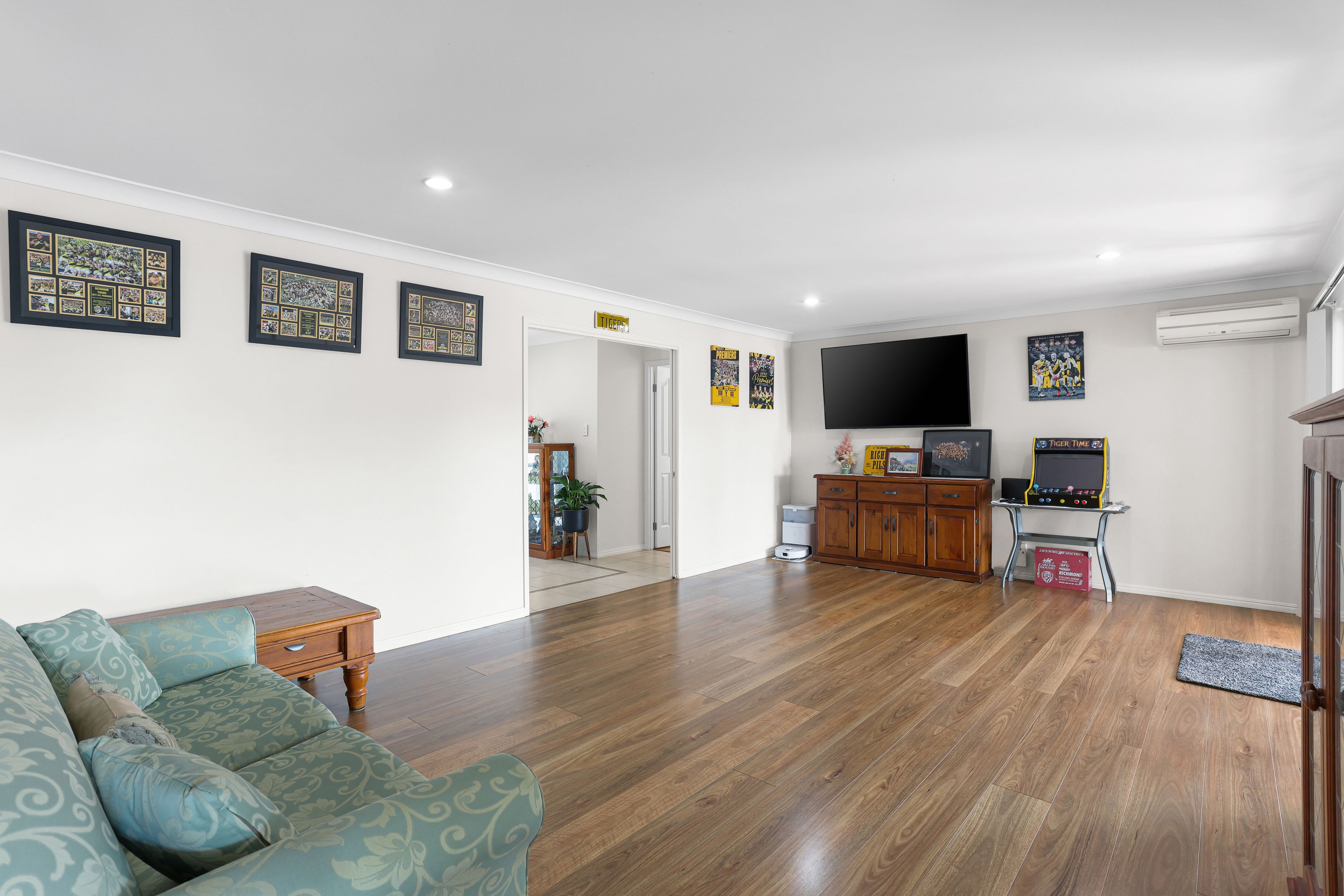 102 Wunburra Circle — photo 6 of 19