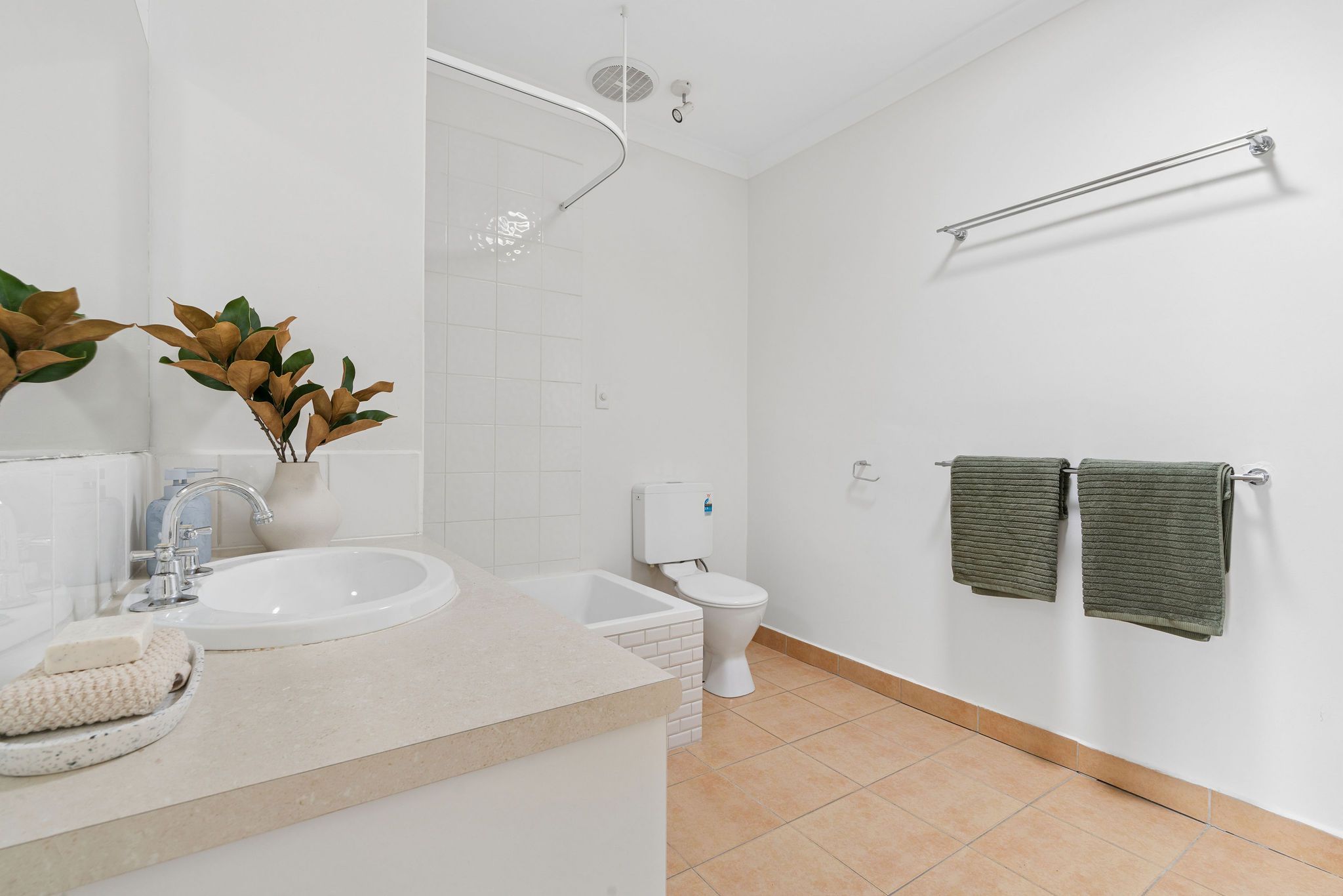 15 Lyon Street — photo 12 of 20