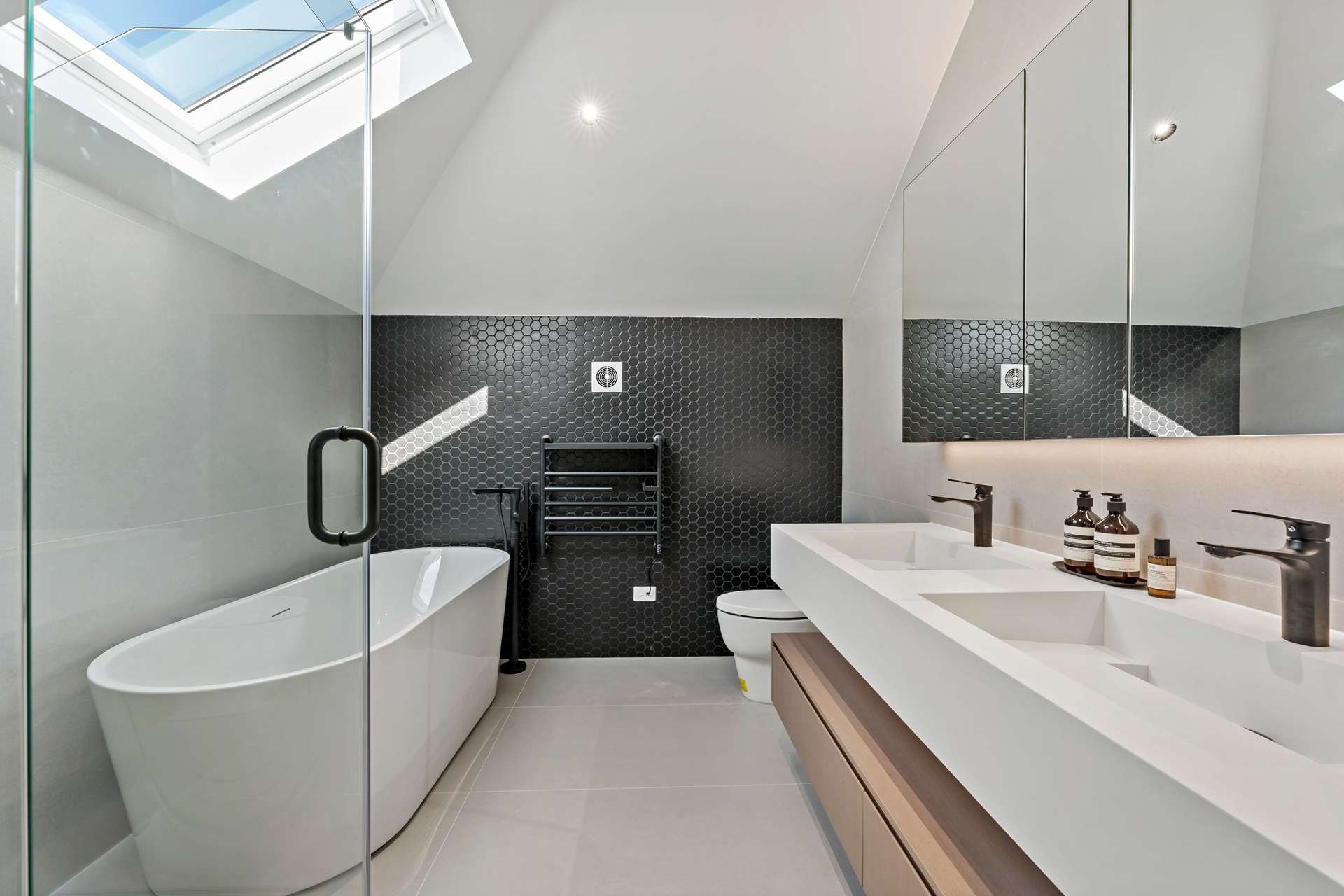 36 Watling Street photo 22