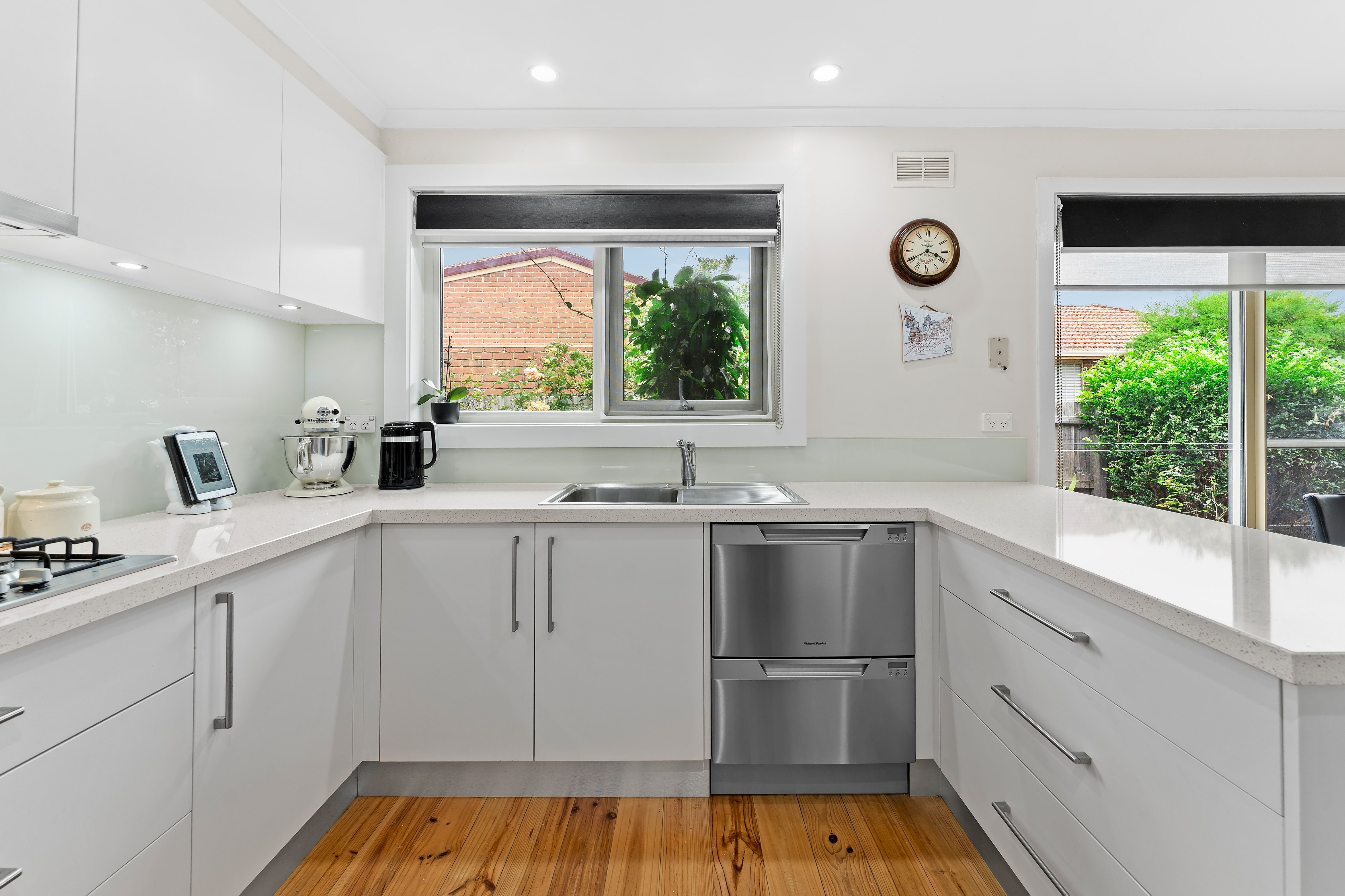 2/1 Seascape Street, Clayton, VIC 3168