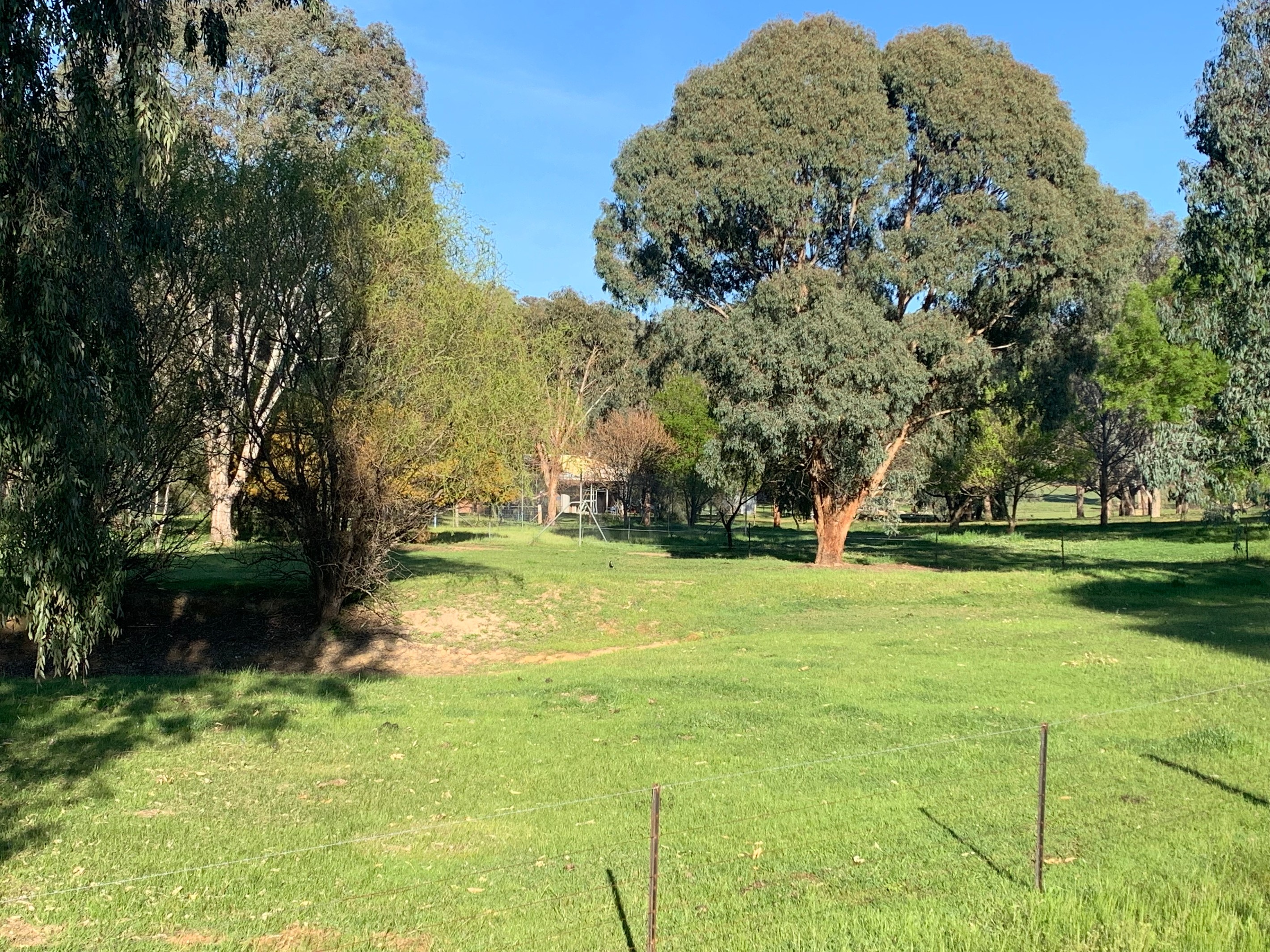 37 Cloverdale Road, Tumut, NSW 2720