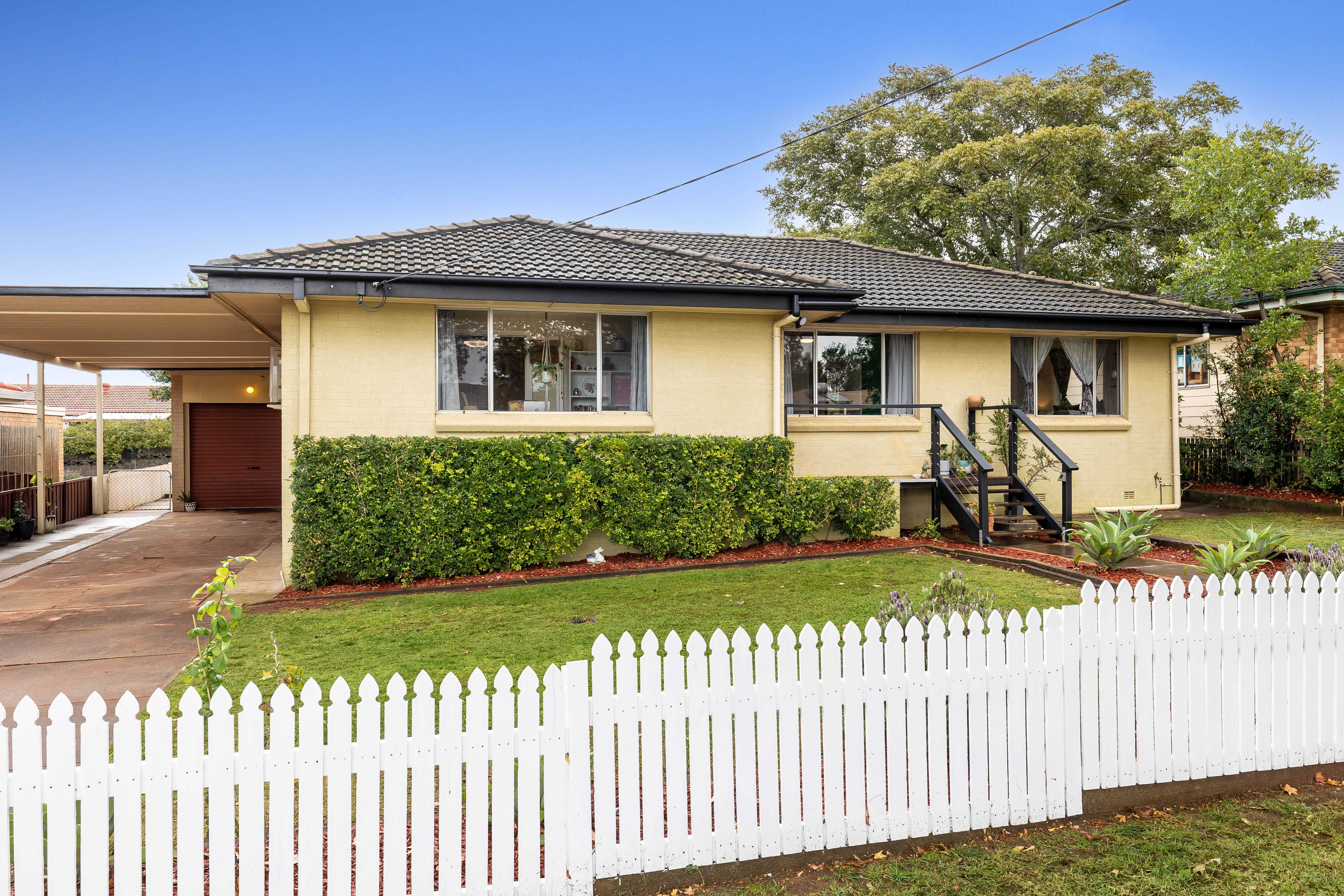 7 Berghofer Street, Rockville, QLD 4350