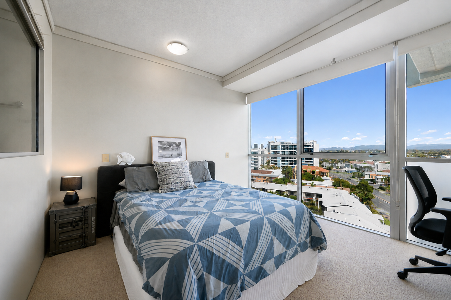 908/360 Marine Parade — photo 11 of 30