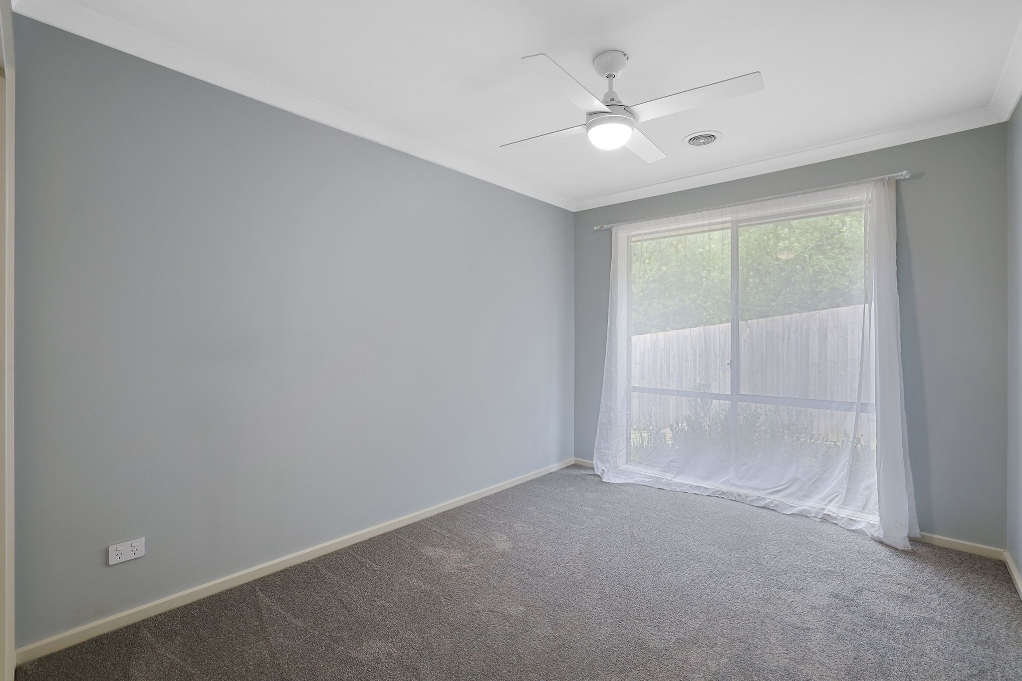 12 Vivian Court — photo 14 of 27