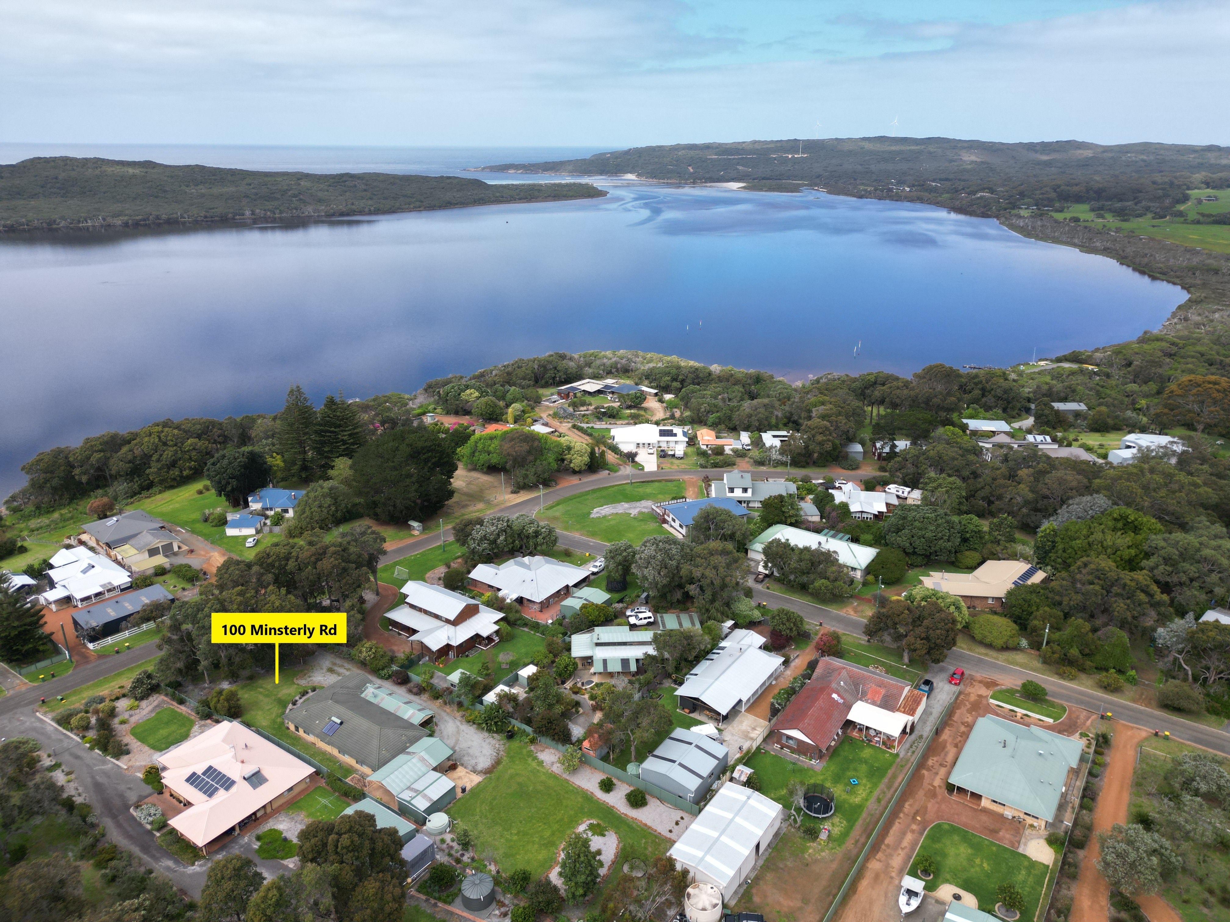 100 Minsterly Road , Ocean Beach WA 6333