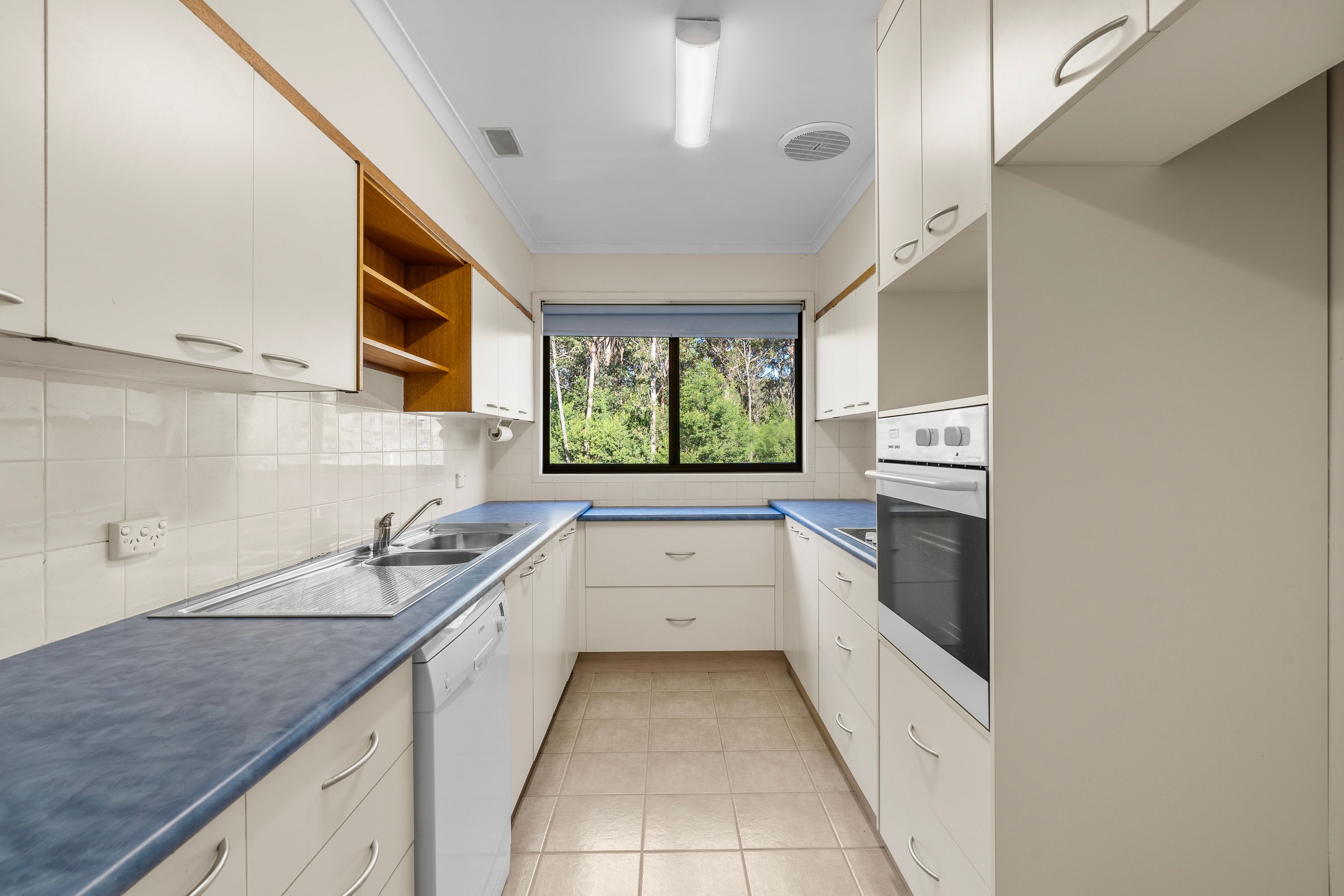 1/728 Beach Road — photo 3 of 20