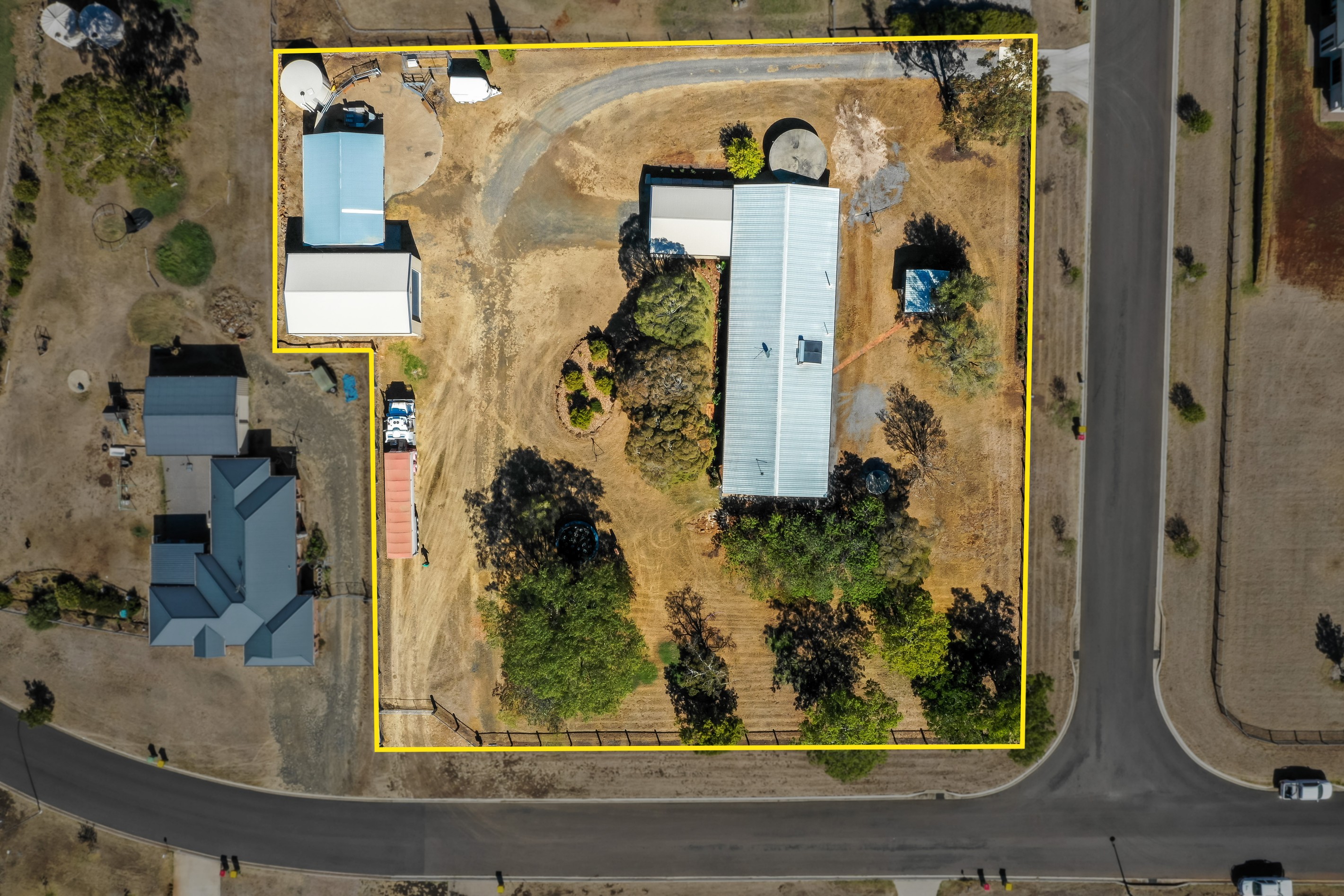 1 Kingston Road, Hodgson Vale, QLD 4352
