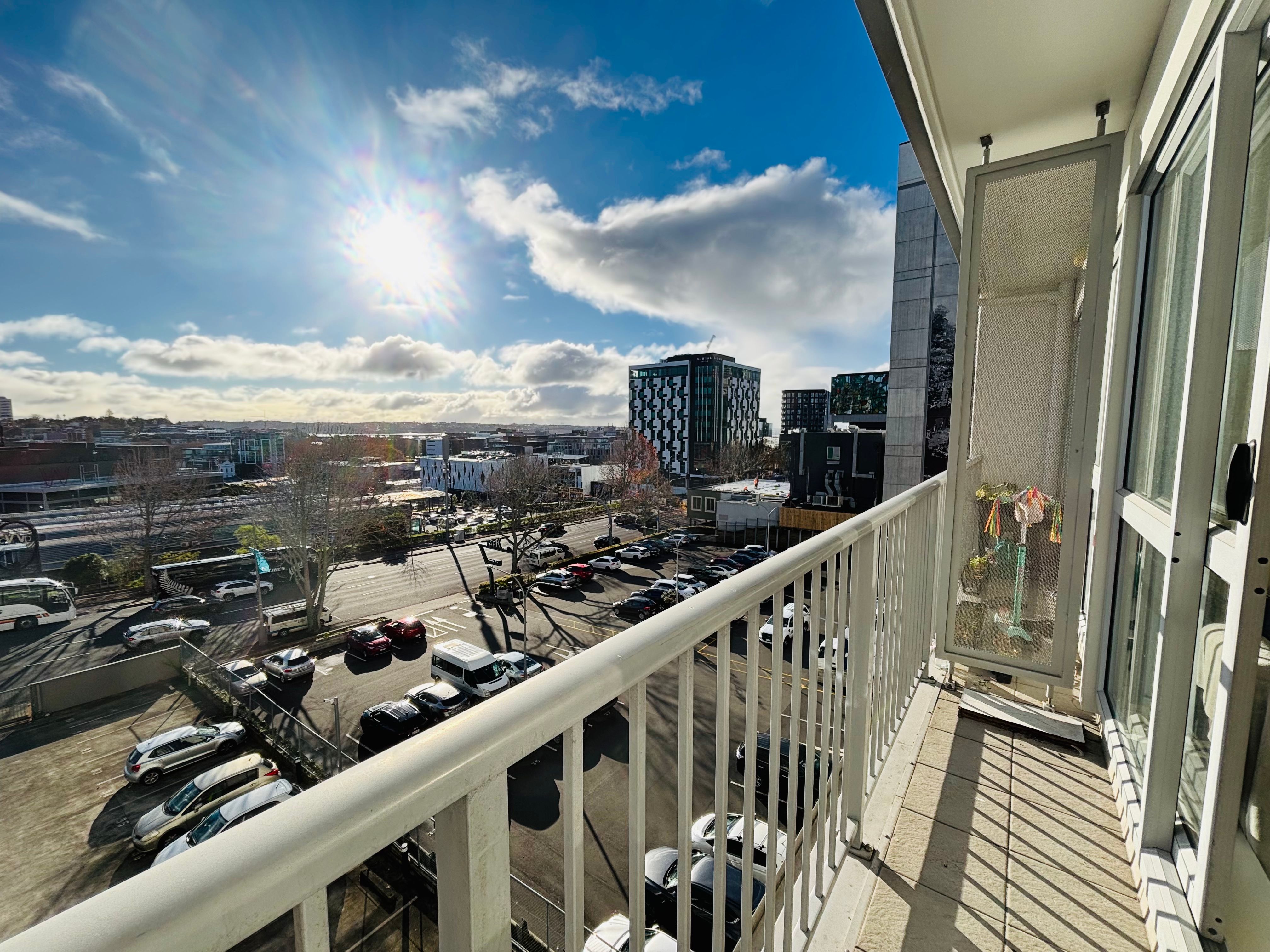 Two Bedroom Apartment In Nelson Street 1