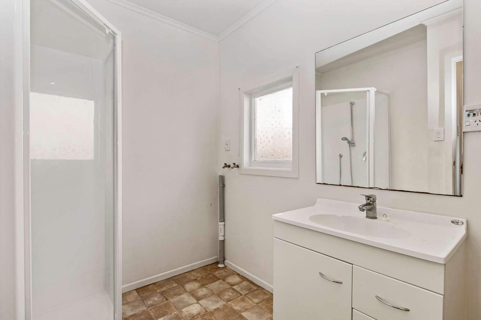 16 Marama Street photo 12